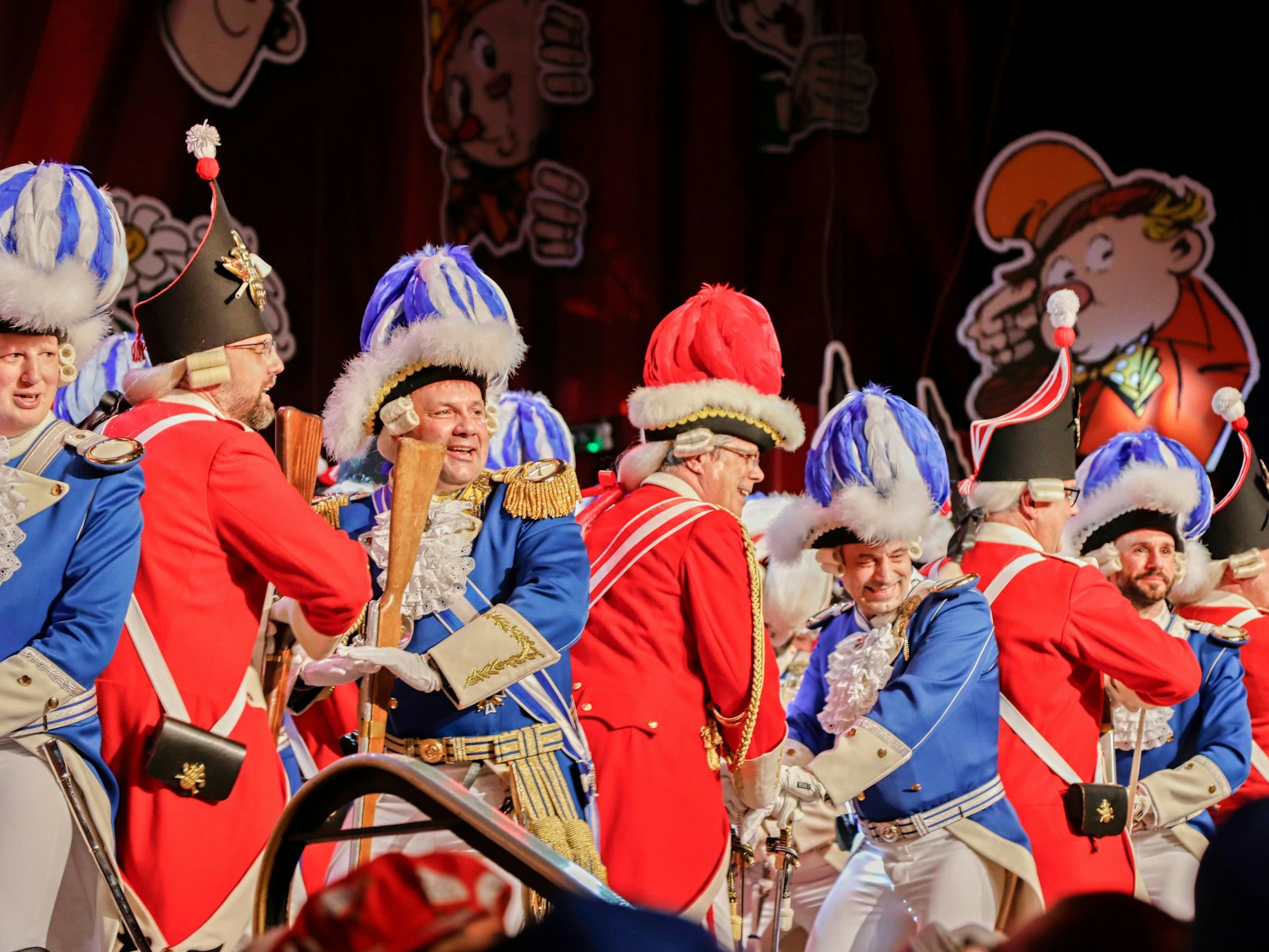 Blaue Funken-Präsident Björn Griesemann mit Heinz-Günther Hunold.