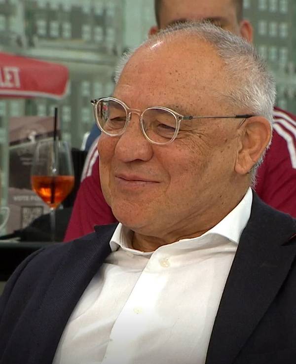 Felix Magath sitzt im „Doppelpass“ auf Sport1.
