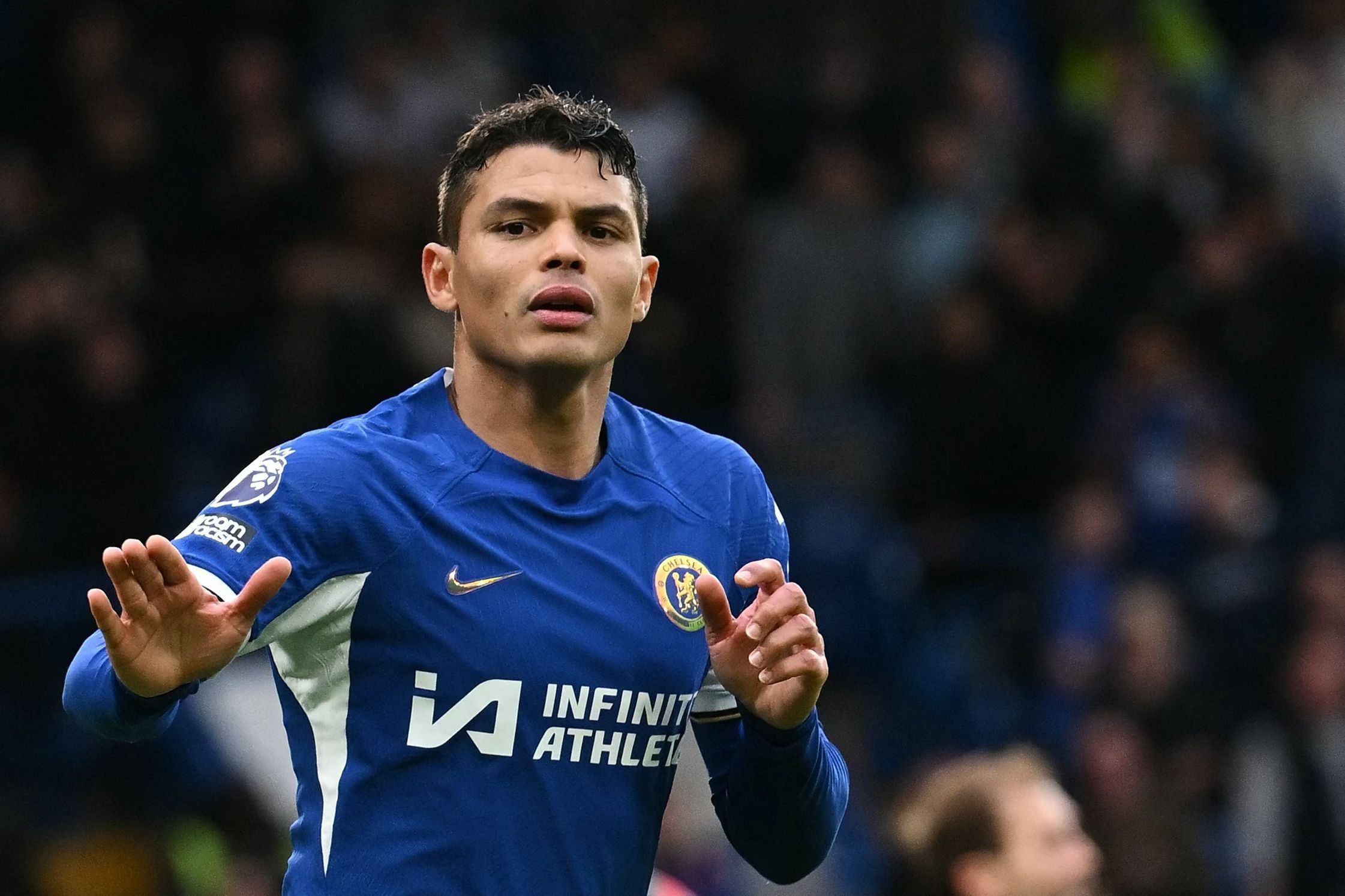 Thiago Silva jubelt über sein Tor.