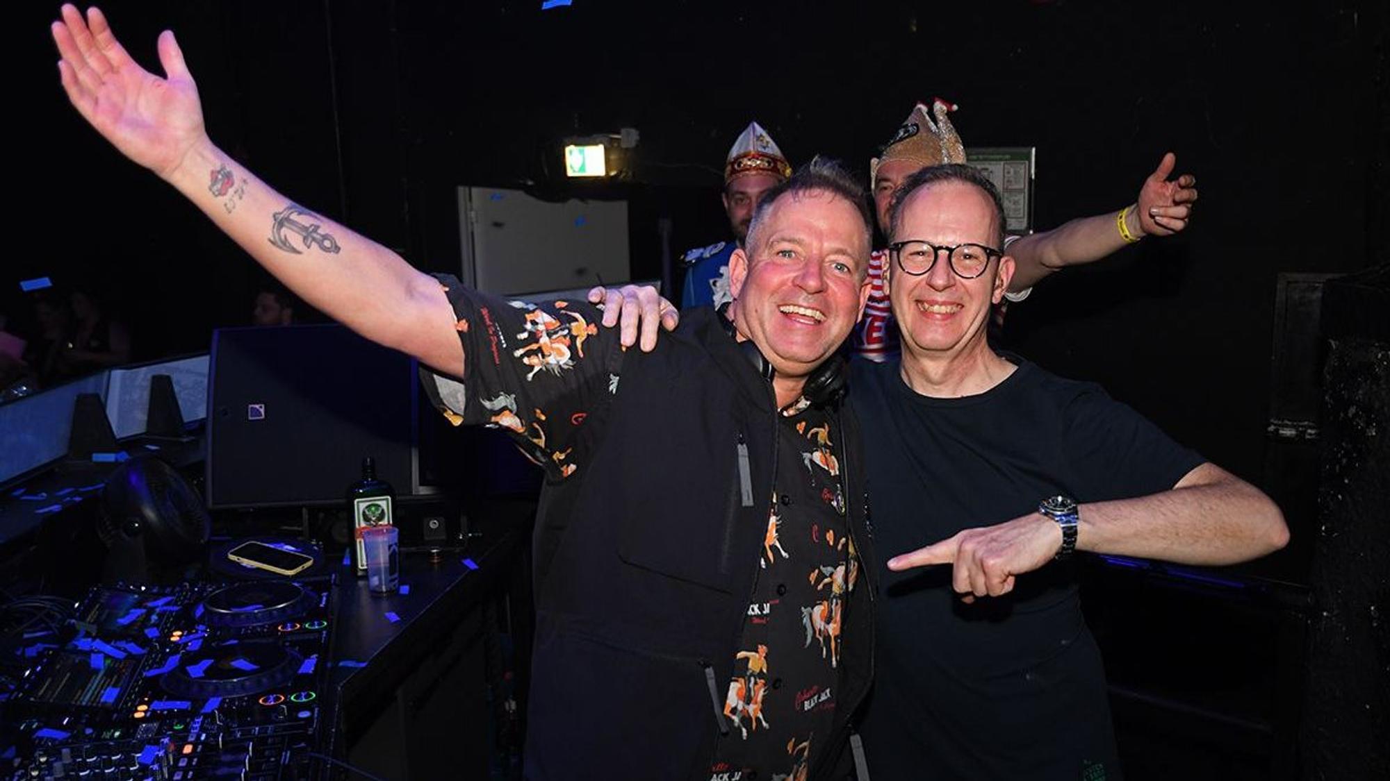 DJ René Pera mit Tom Novy.