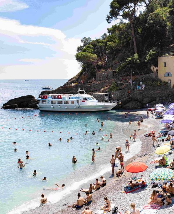 Blick auf die Bucht San Fruttuoso in Portofino.