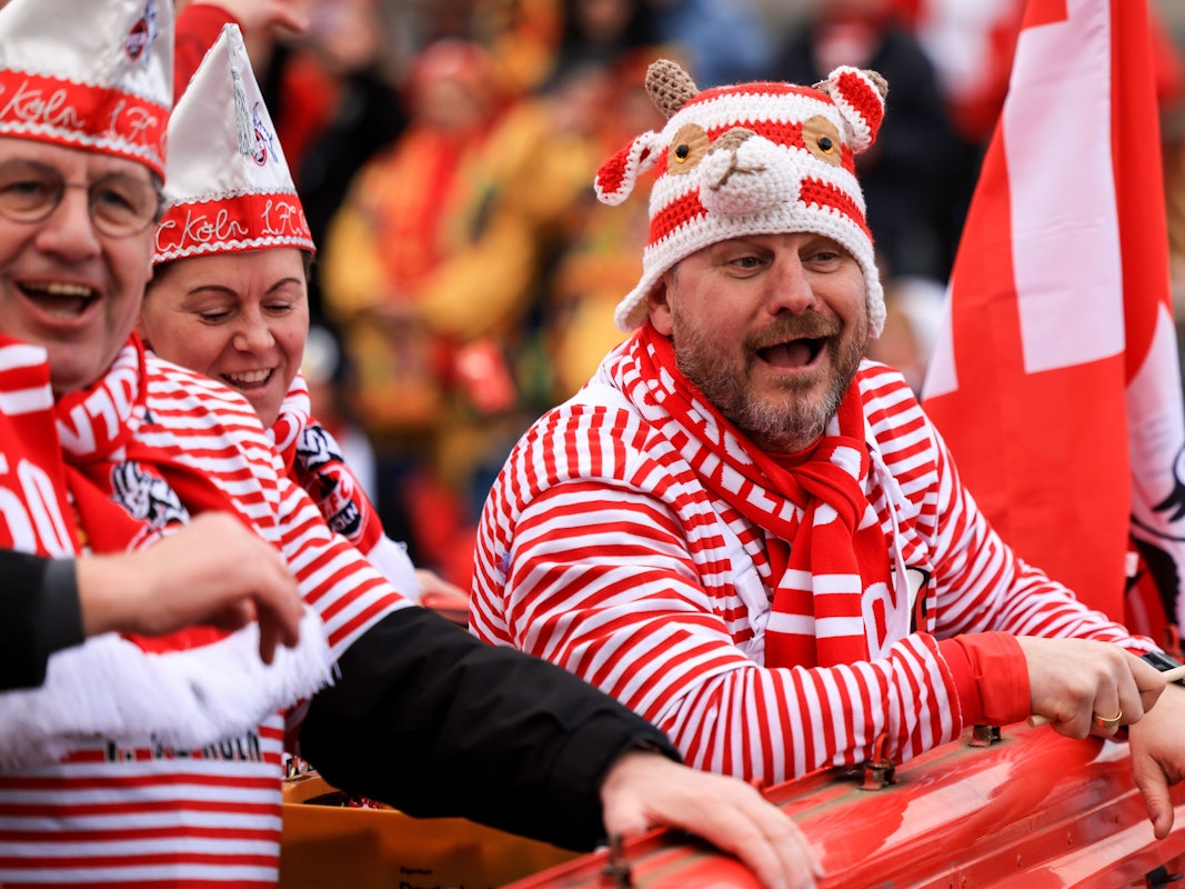 Steffen Baumgart beim Rosenmontagszug in Köln 2023.