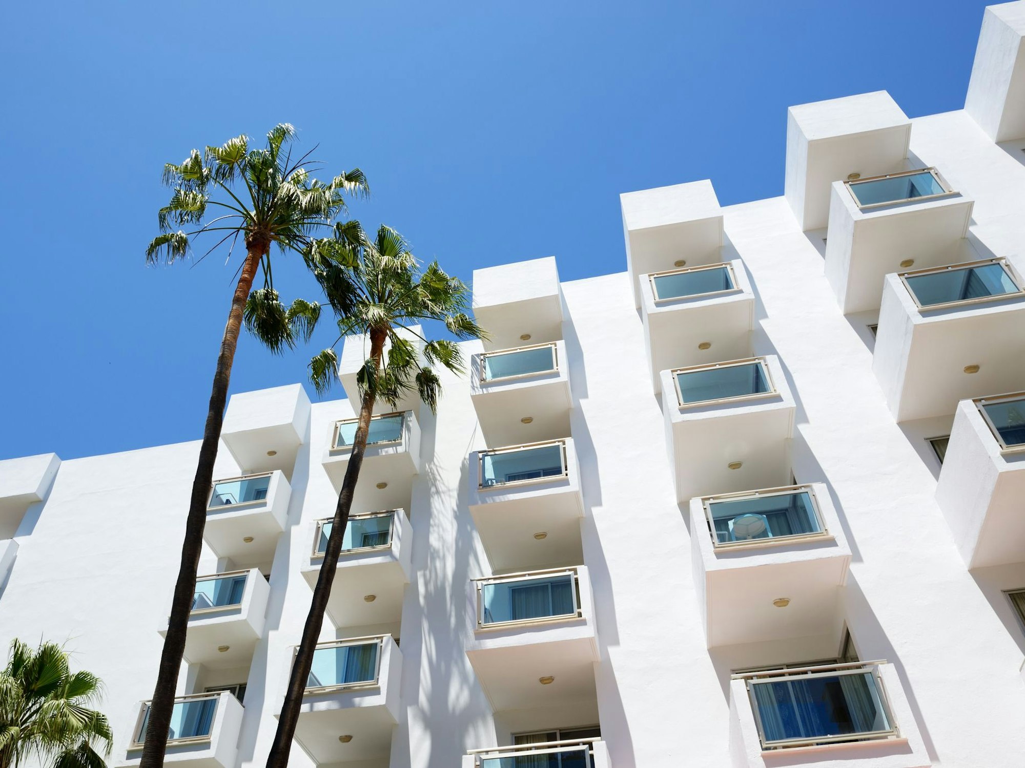 Blick auf ein Hotel auf Mallorca.