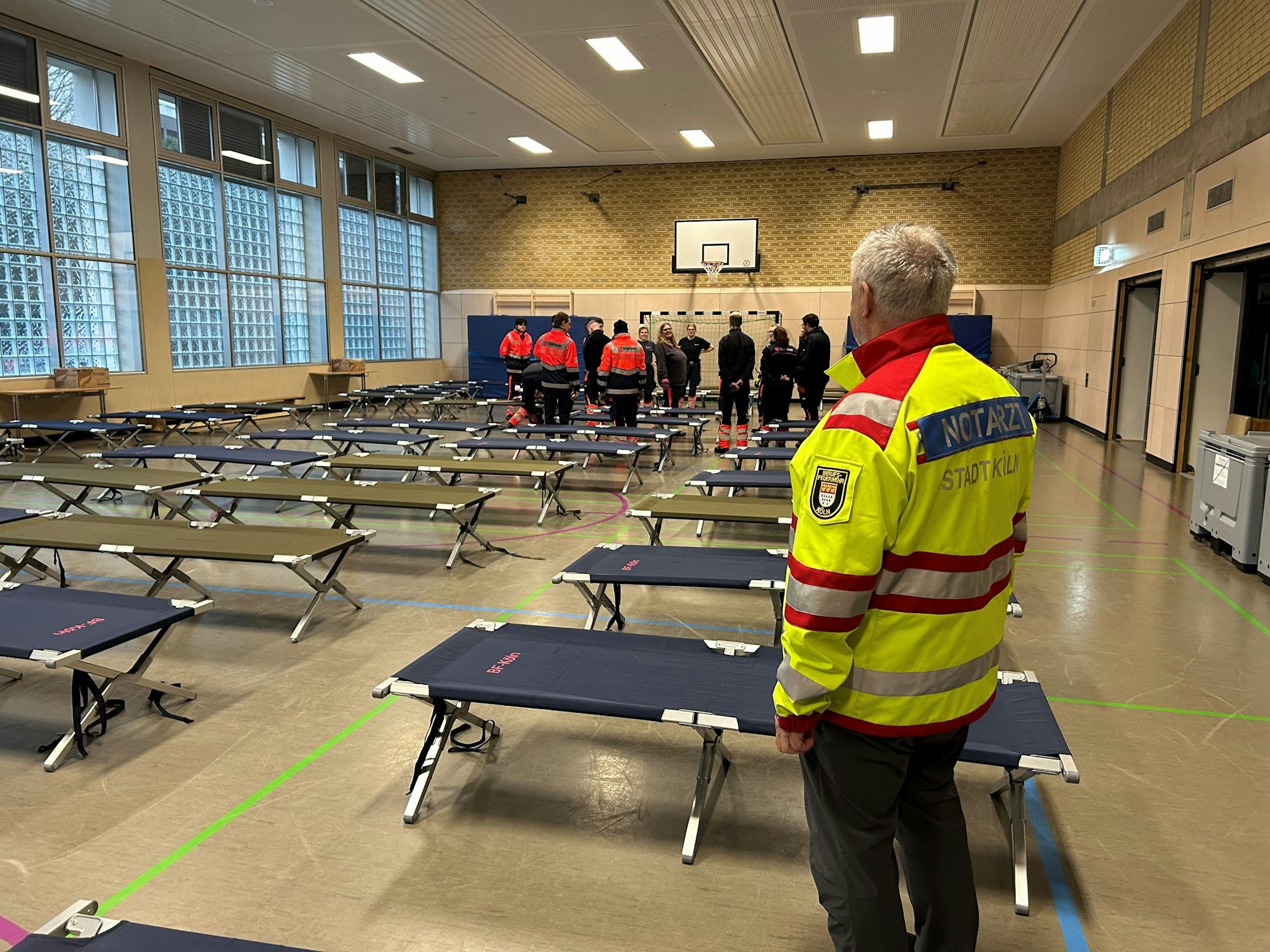 Notarzt im Notfallzentrum.