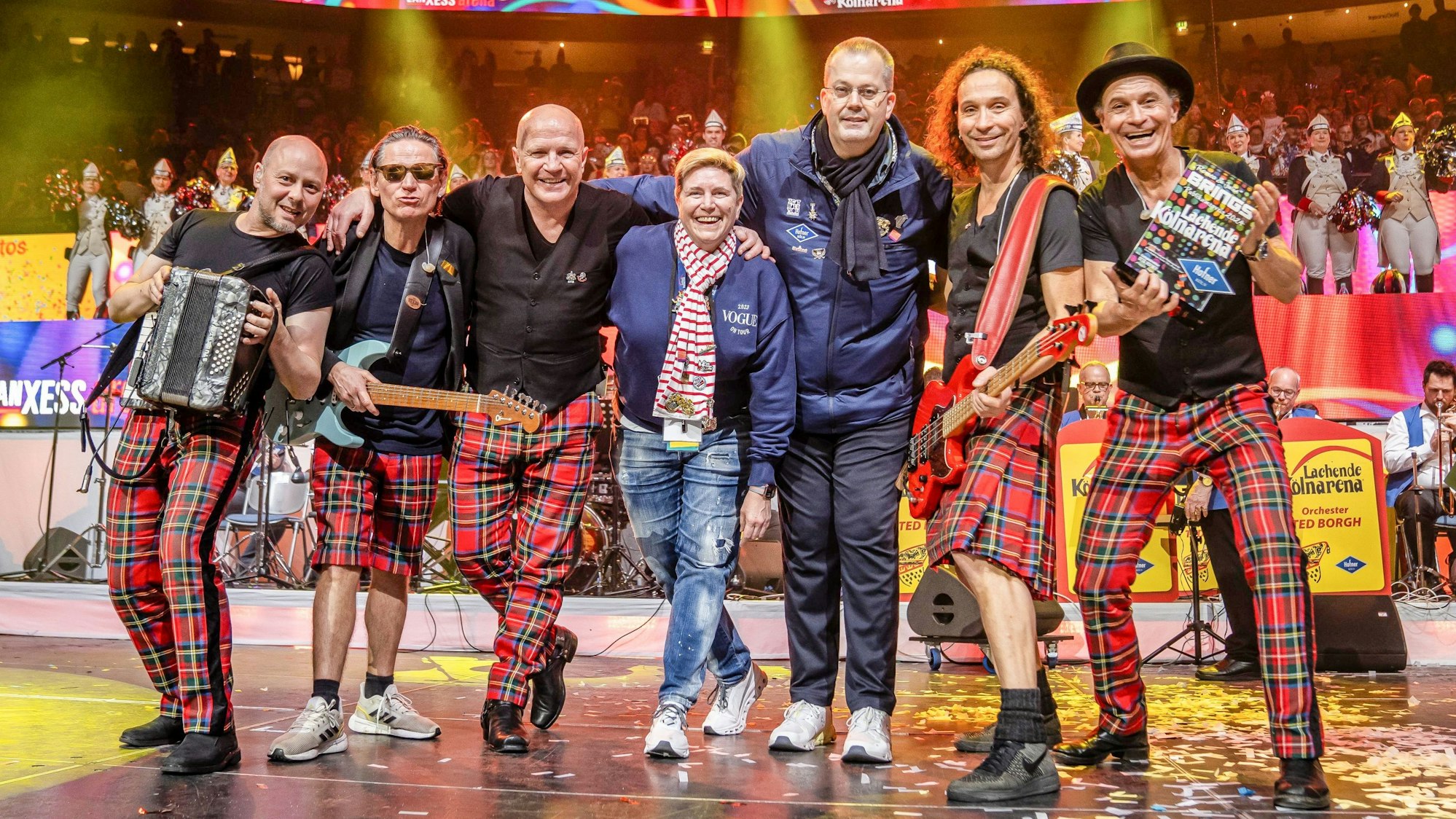 Brings auf der Bühne der Lanxess-Arena.