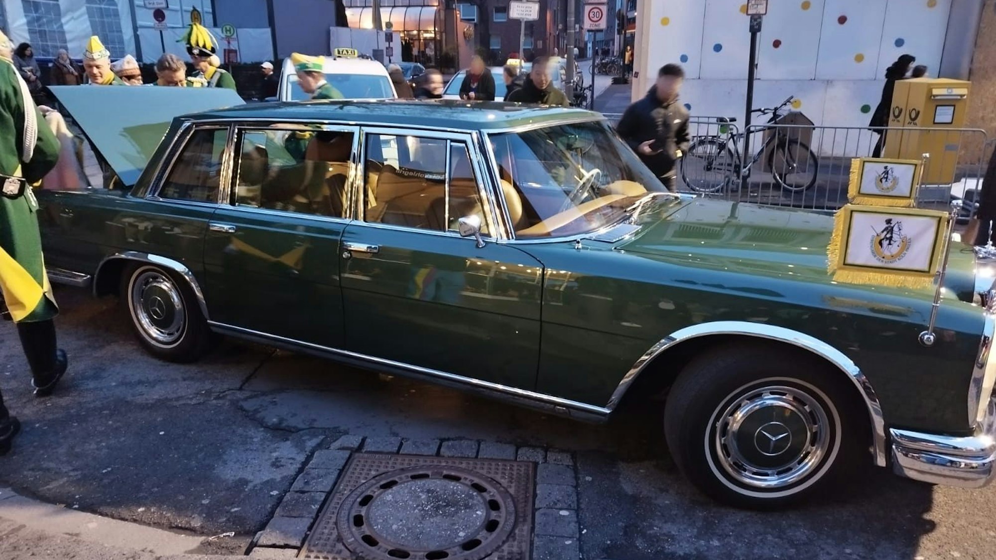 Oldtimer der EhrenGarde.