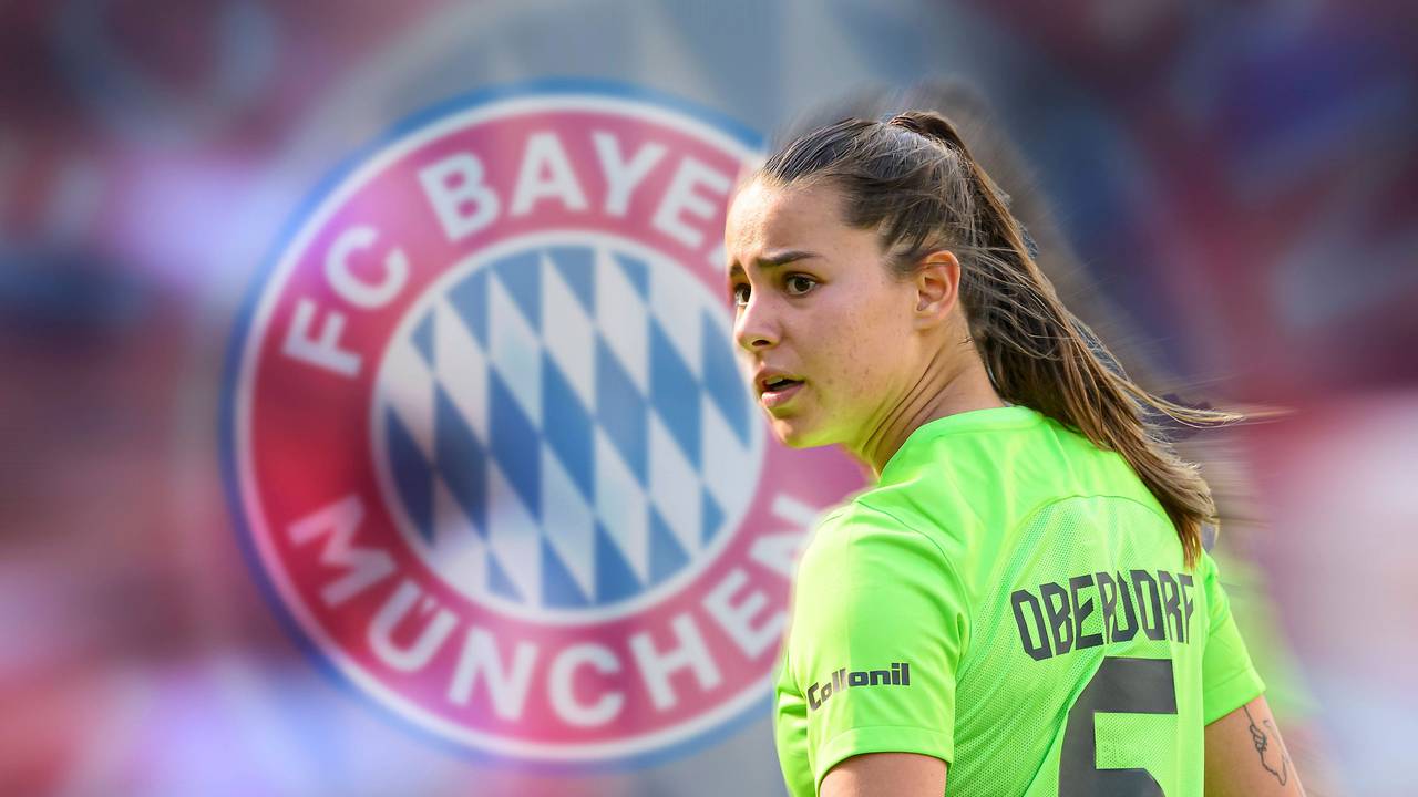 Lena Oberdorf steht vor einem Logo des FC Bayern München (Fotomontage).