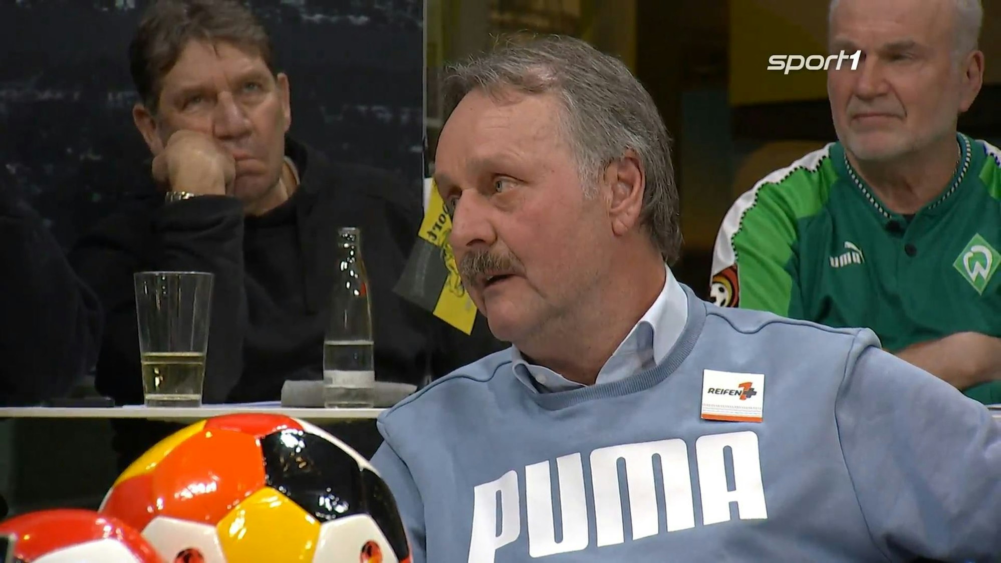 Peter Neururer spricht im „Fantalk“ zur Champions League auf Sport1.