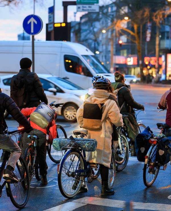Am KVB-Streiktag stiegen viele Kölner und Kölnerinnen aufs Rad.