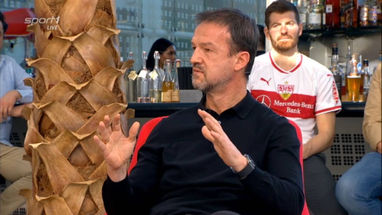 Fredi Bobic spricht im „Doppelpass“ auf Sport1.