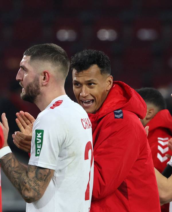 Florian Kainz, Jeff Chabot und Davie Selke nach einem Spiel des 1. FC Köln.