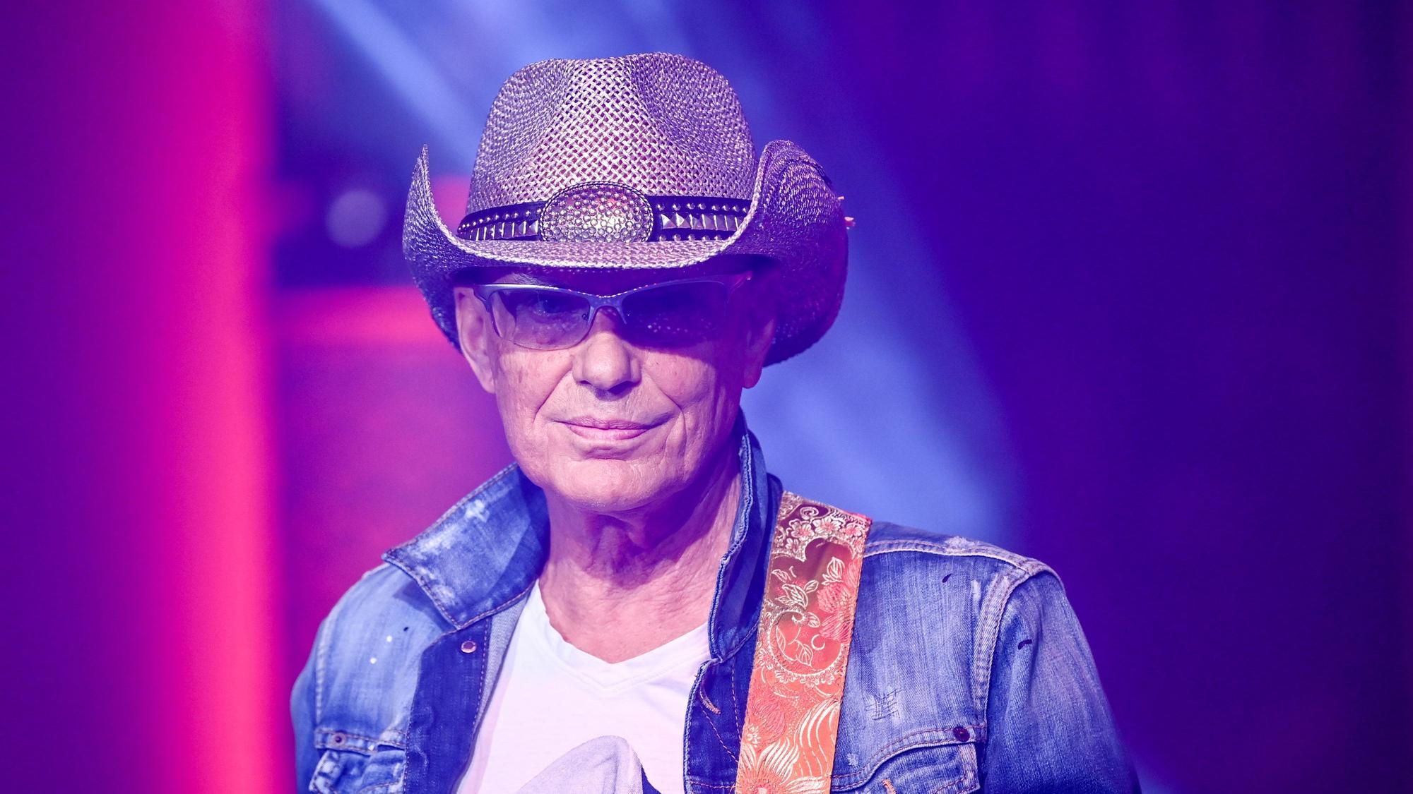 Fritz Puppel von der Band City bei der Verleihung der Sepp-Herberger-Awards 2022.