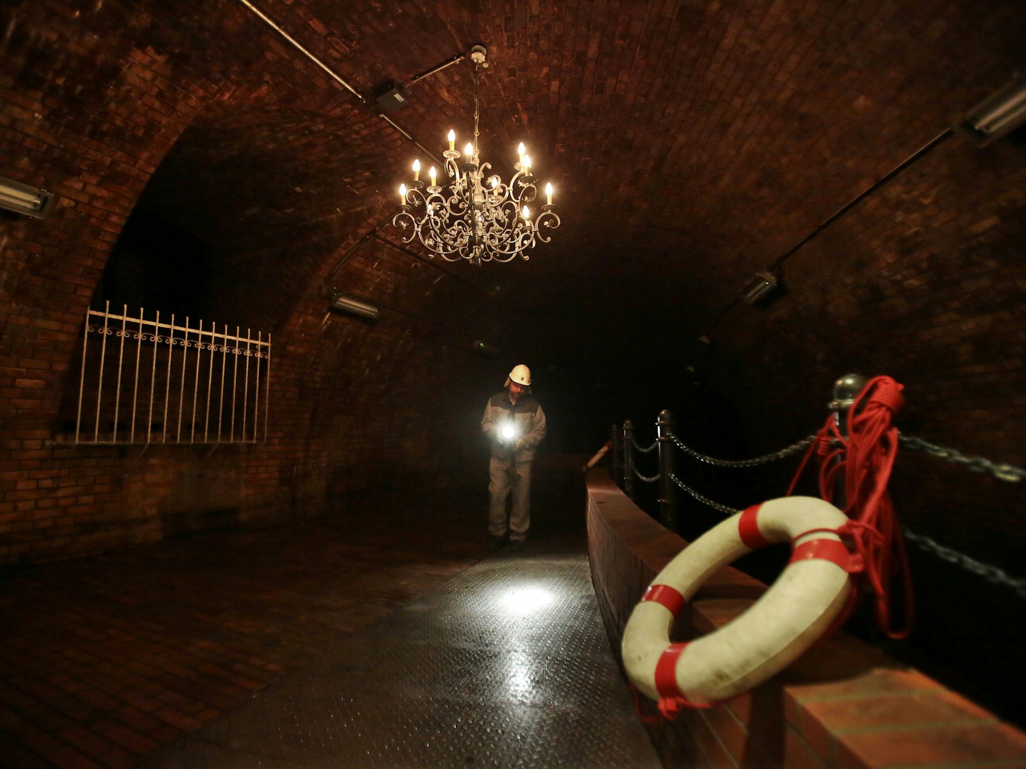 Der „Kronleuchtersaal“ in der Kölner Kanalisation.