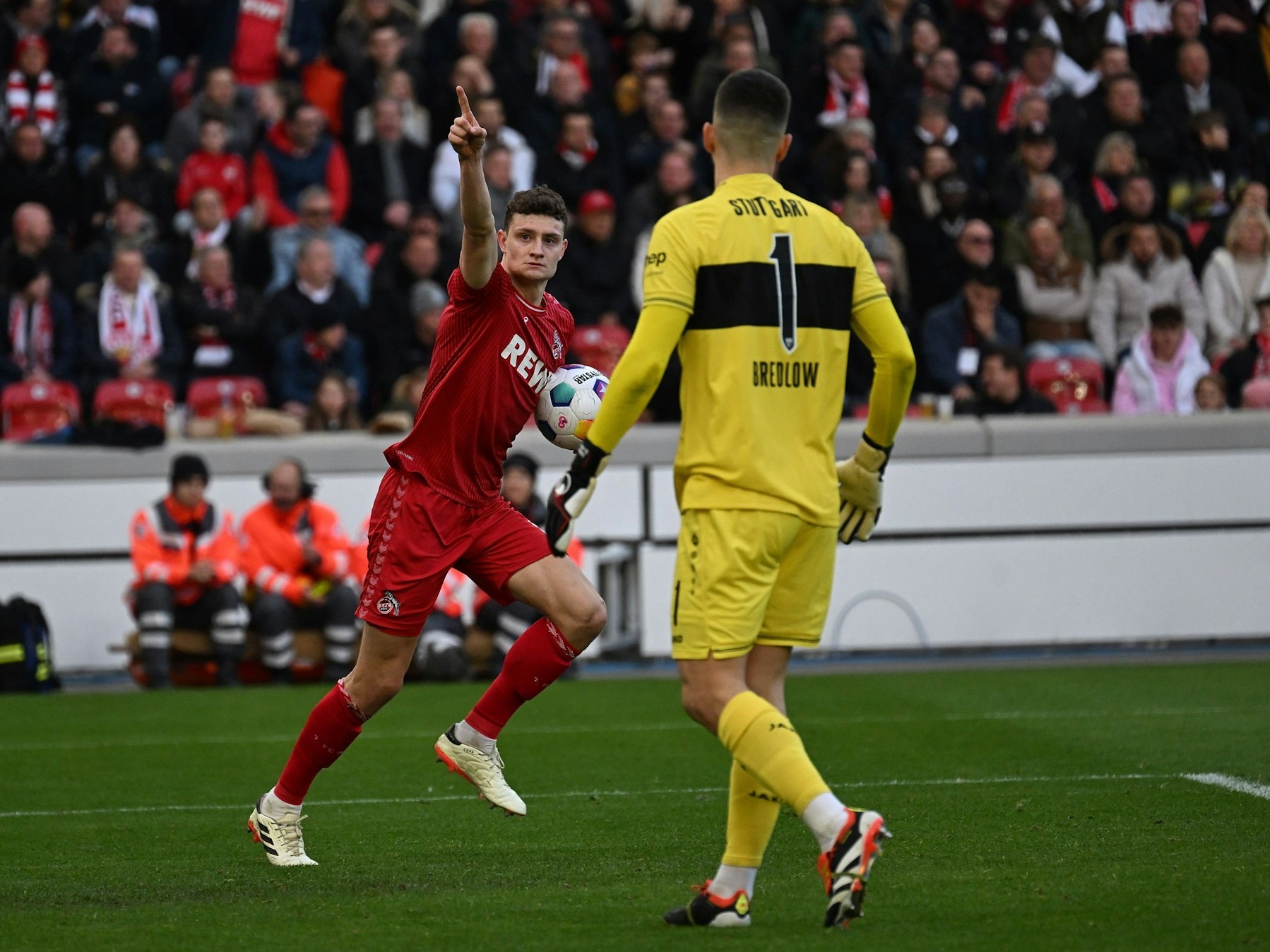 Eric Martel bejubelt seinen Treffer zum 1:1-Ausgleich gegen den VfB Stuttgart (24. Februar 2024).