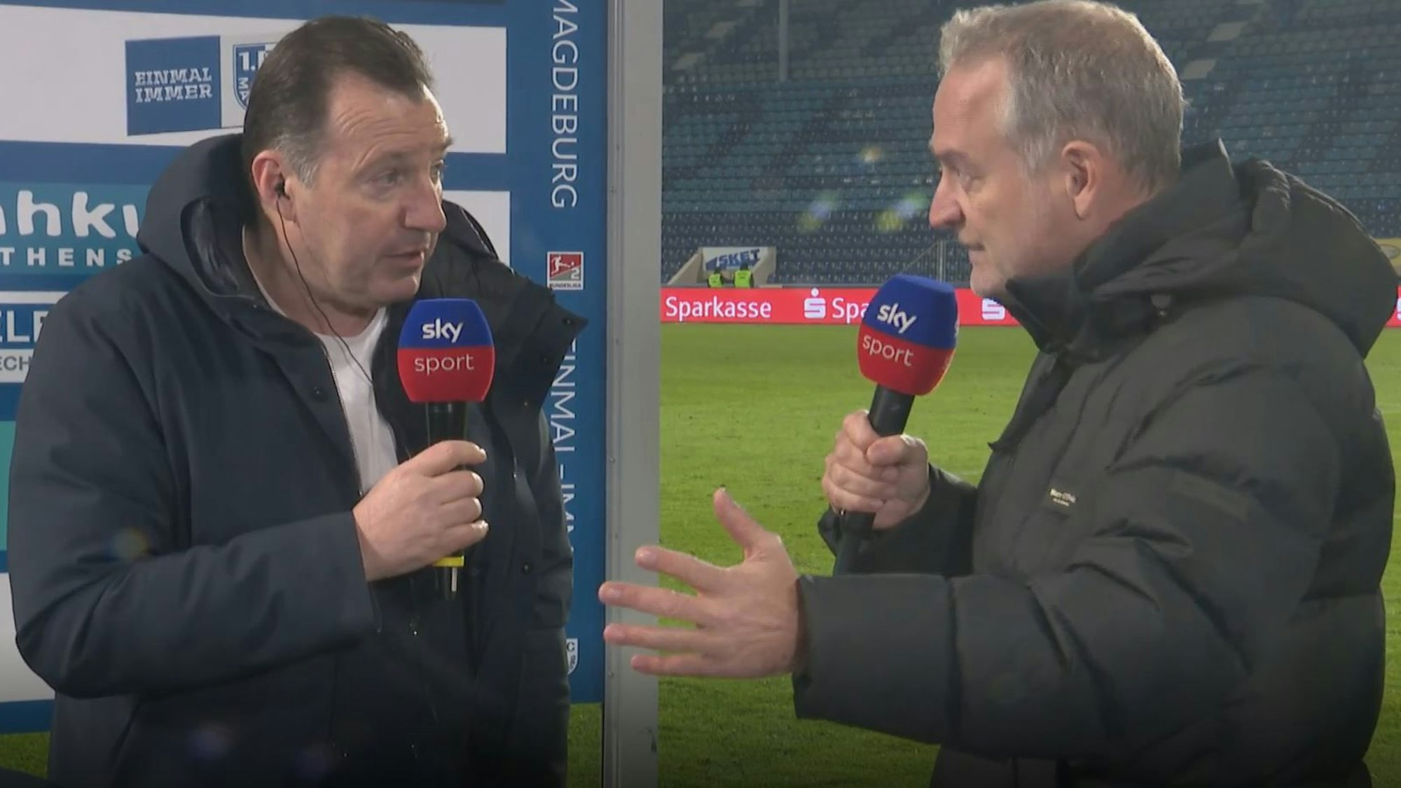 Marc Wilmots im Sky-Interview nach dem Spiel von Schalke 04 beim 1. FC Magdeburg.