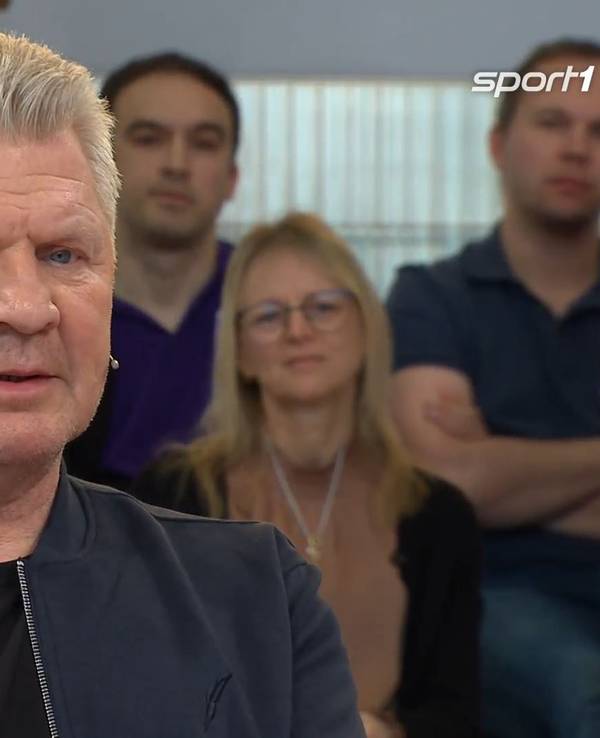 Stefan Effenberg sitzt im „Doppelpass“ auf Sport1.