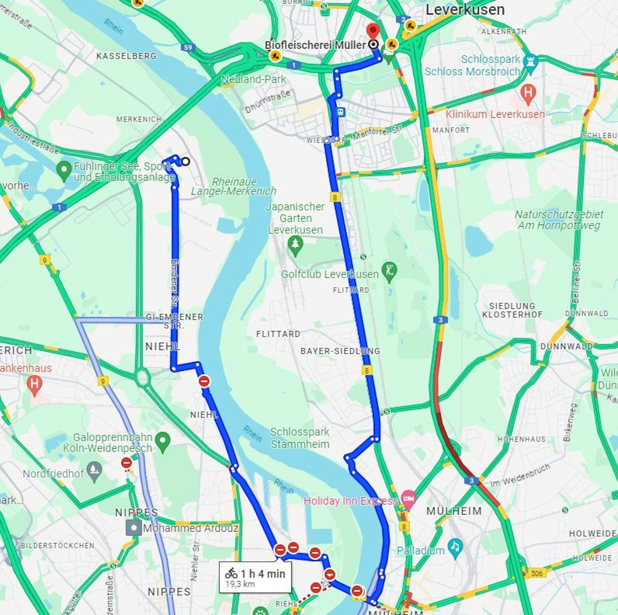 Eine Karte zeigt eine Route bei Google Maps.