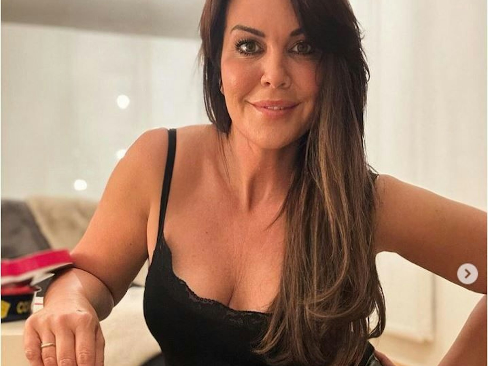 Die Moderatorin Martina Reuter zeigt sich Mitte Februar 2024 auf ihrem Instagram-Kanal.