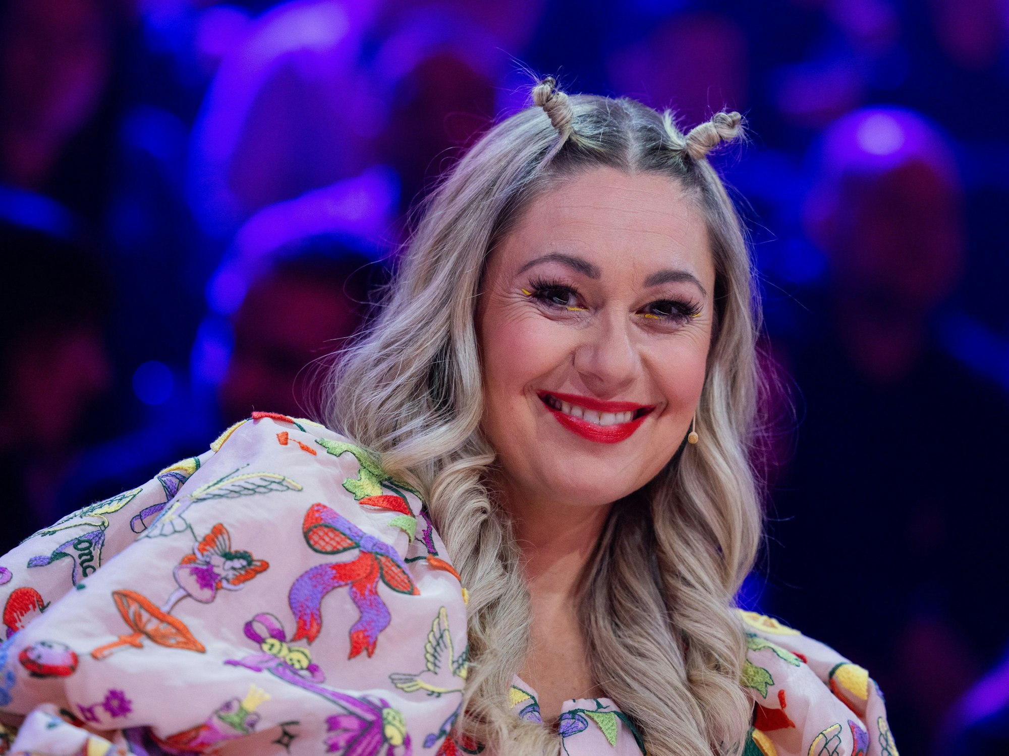 Ruth Moschner bei der Aufzeichnung zu der Gesangs- und Entertainmentsendung „The Masked Singer“