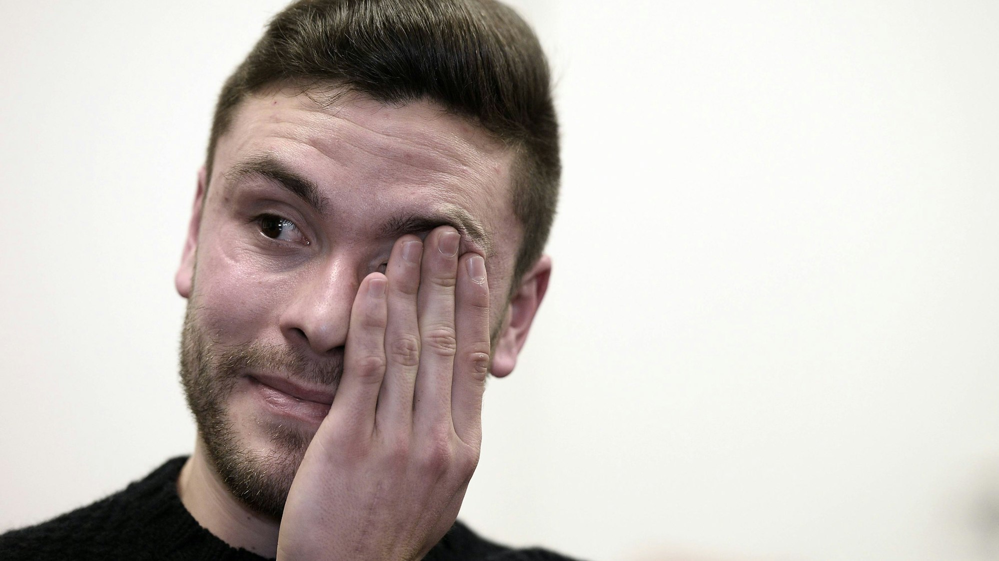 Jonas Hector schaut verzweifelt.