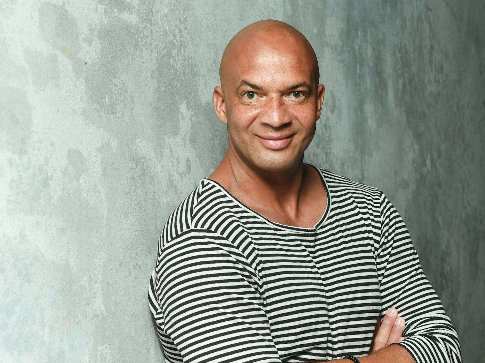 Star-Choreograf Detlef Soost steht am Rande der Proben für die Show „Im Labyrinth der Bücher“.