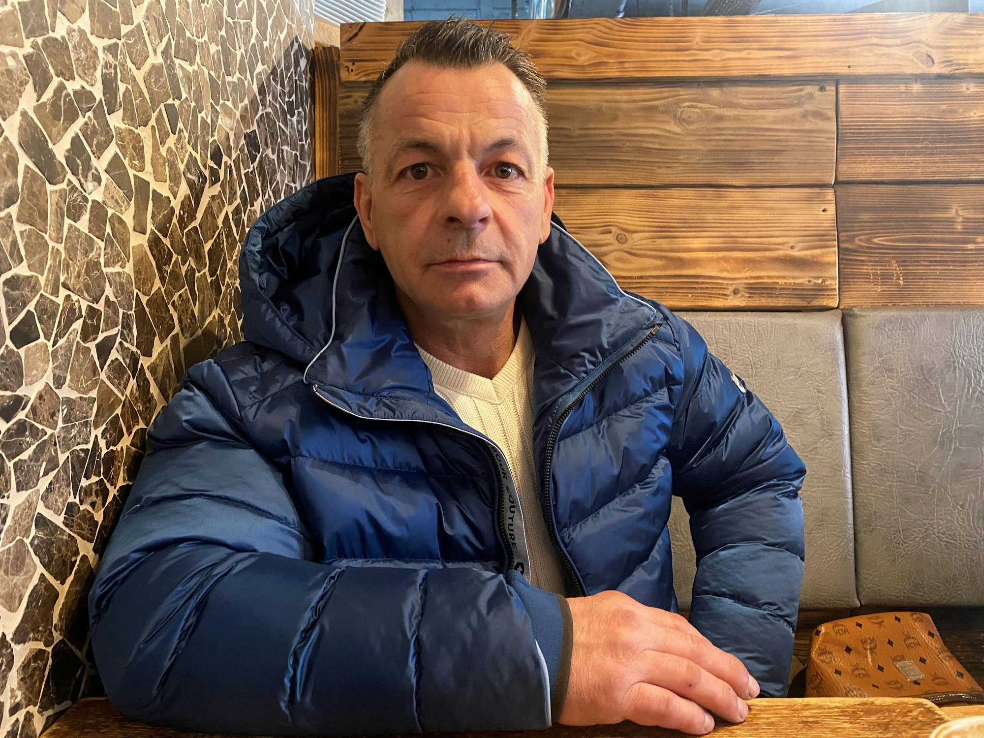 Frank Jaulus ist der einzige Sohn vom verstorbenen Anton Dumm, genannt „Dummse Tünn“.