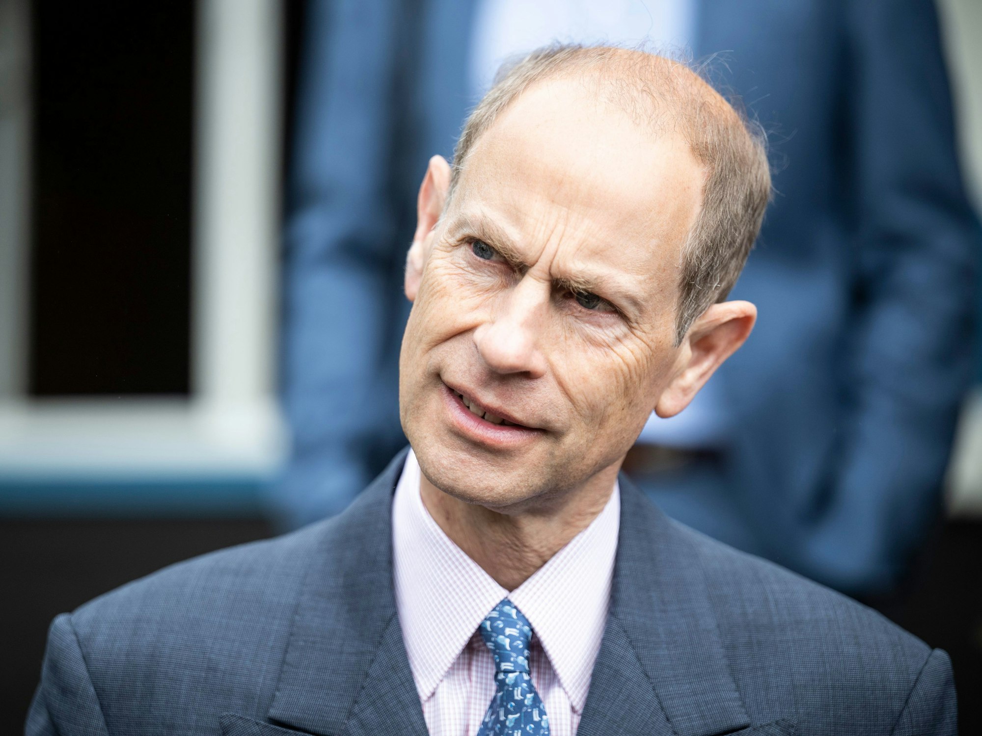 Prinz Edward, Herzog von Edinburgh, im Mai 2023 bei einem Besuch in Brandenburg. Der Prinz hatte damals sichtbar abgenommen. Das hatte Sorge um den 59-Jährigen ausgelöst.