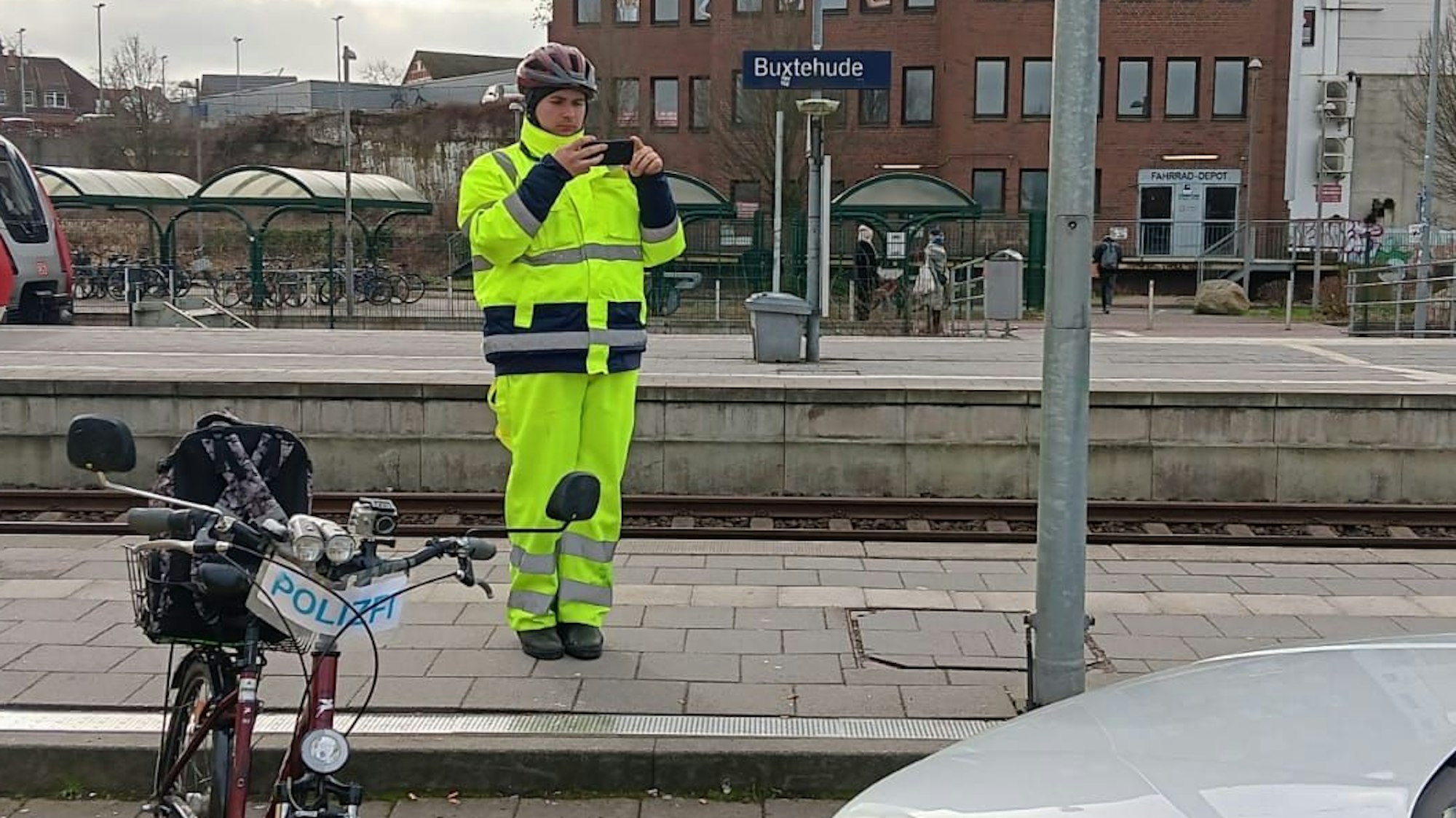 Niclas Matthei macht Fotos.