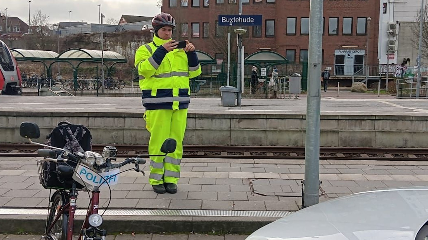 Niclas Matthei macht Fotos.