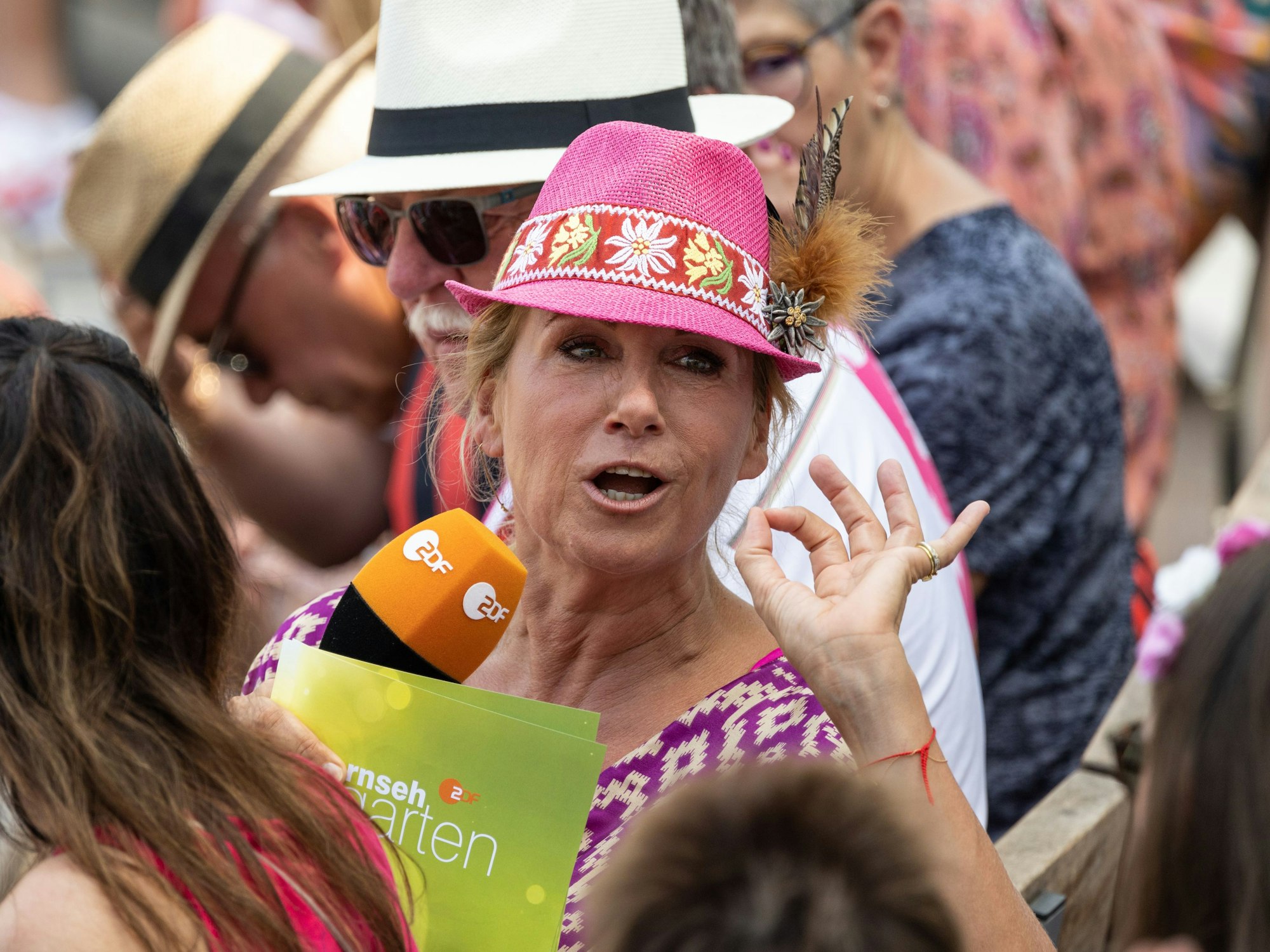 Moderatorin Andrea Kiewel während der Live-Sendung «ZDF-Fernsehgarten» unter dem Partymotto «Mallorca vs. Oktoberfest».