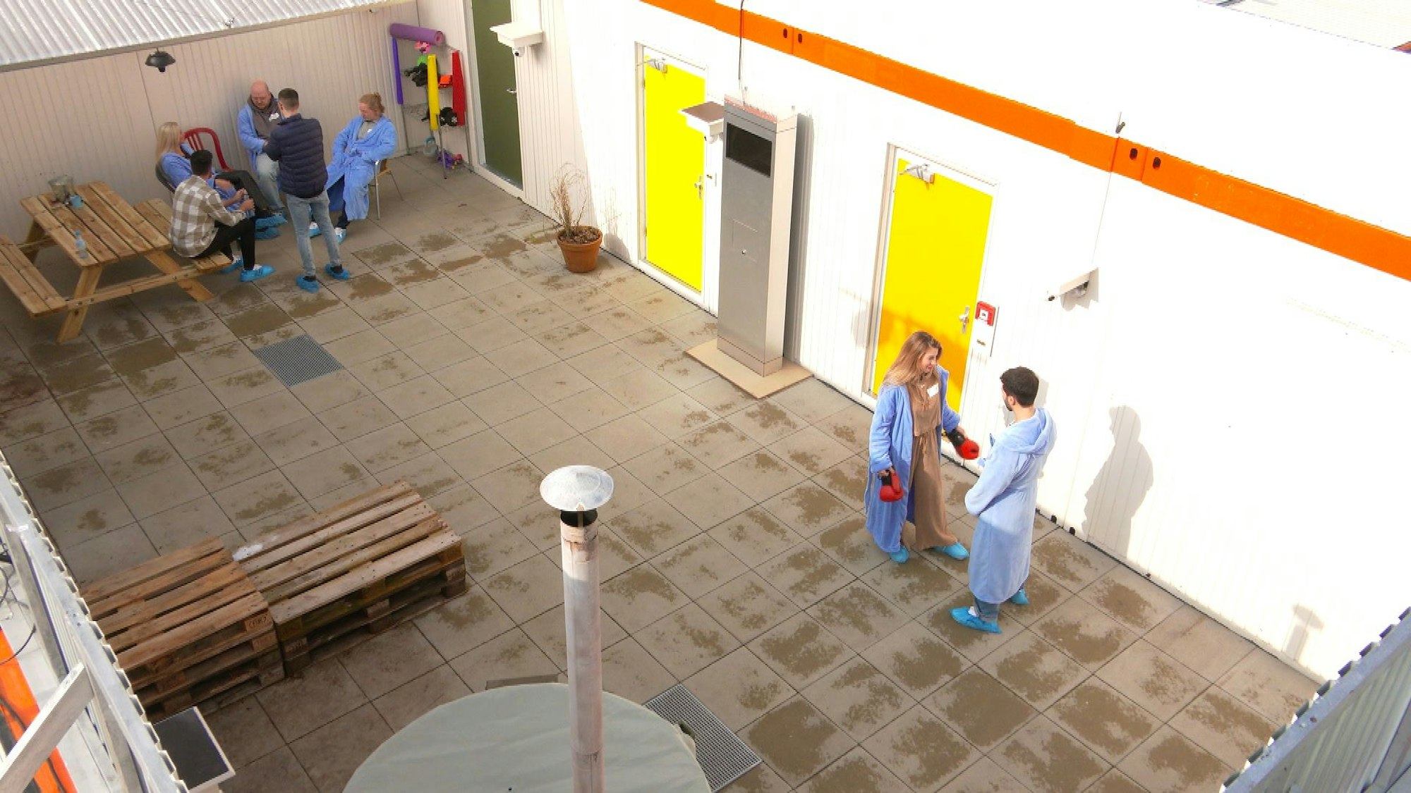 Der Innenhof des „Big Brother“ Containers in Köln-Bocklemünd