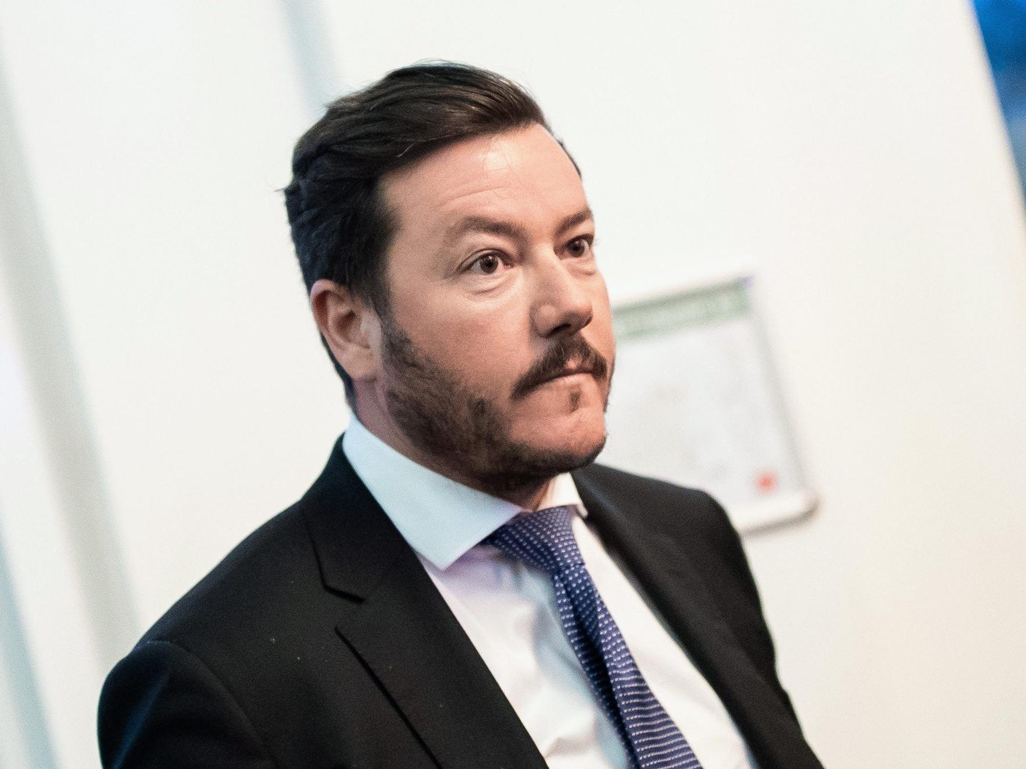 René Benko, österreichischer Immobilien-Unternehmer, hat Insolvenz als Unternehmer angemeldet. Das bestätigte eine Sprecherin des Innsbrucker Landgerichts am Donnerstag der Deutschen Presse-Agentur.
