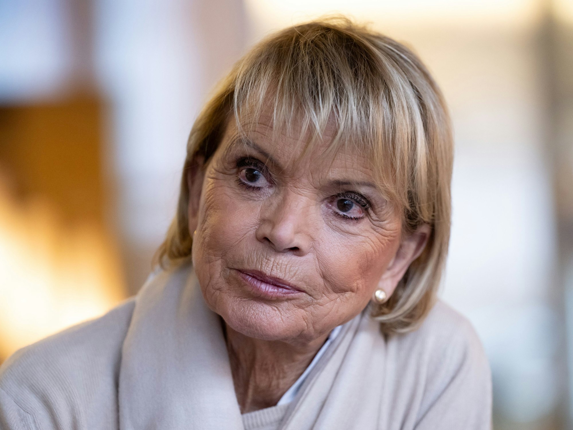 Uschi Glas bei einem Interview.