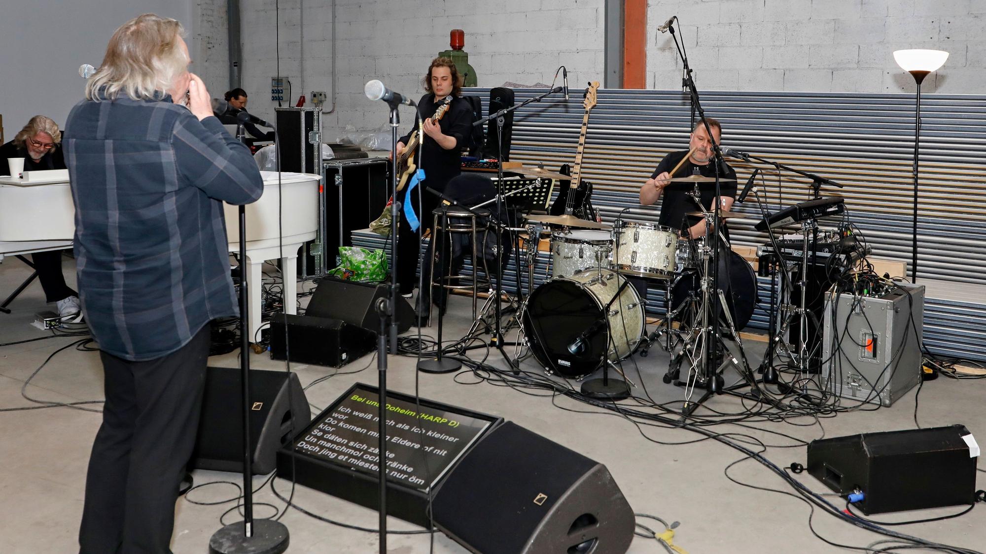 Proben von Tommy Engel mit Band.
