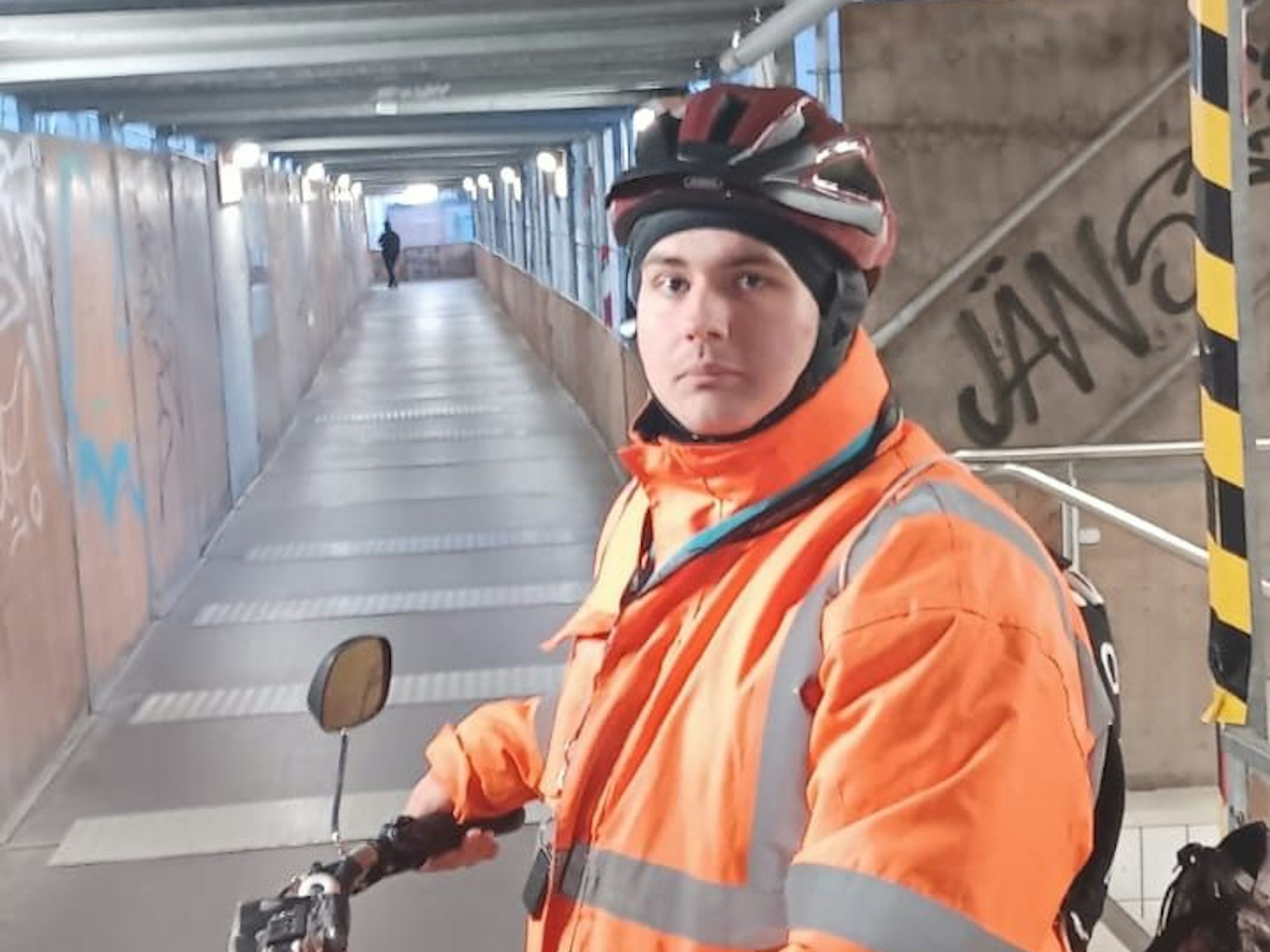 Niclas Matthei, bekannt als „Anzeigenhauptmeister“ von Spiegel TV.