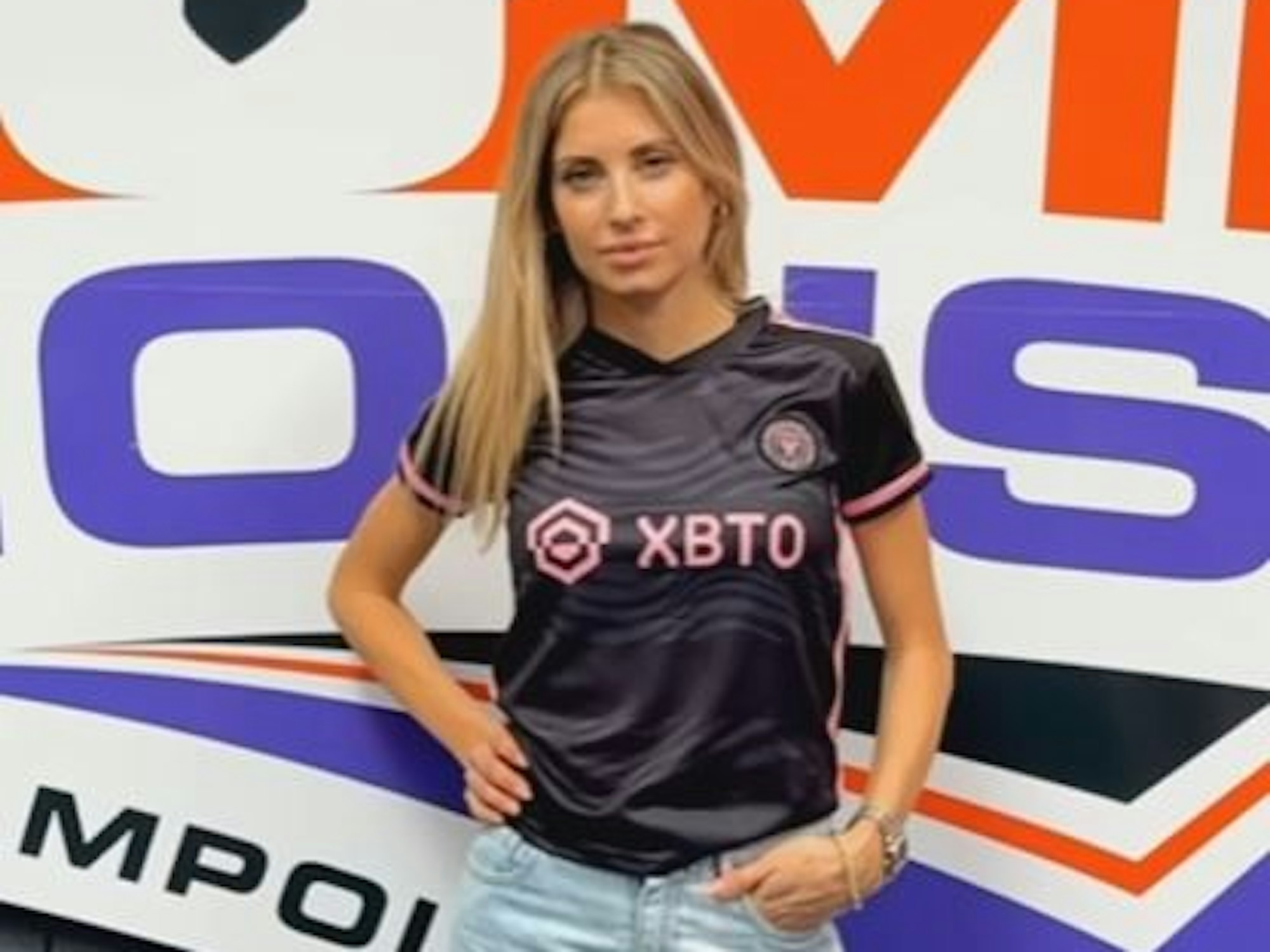 Cathy Hummels im Trikot von Inter Miami.