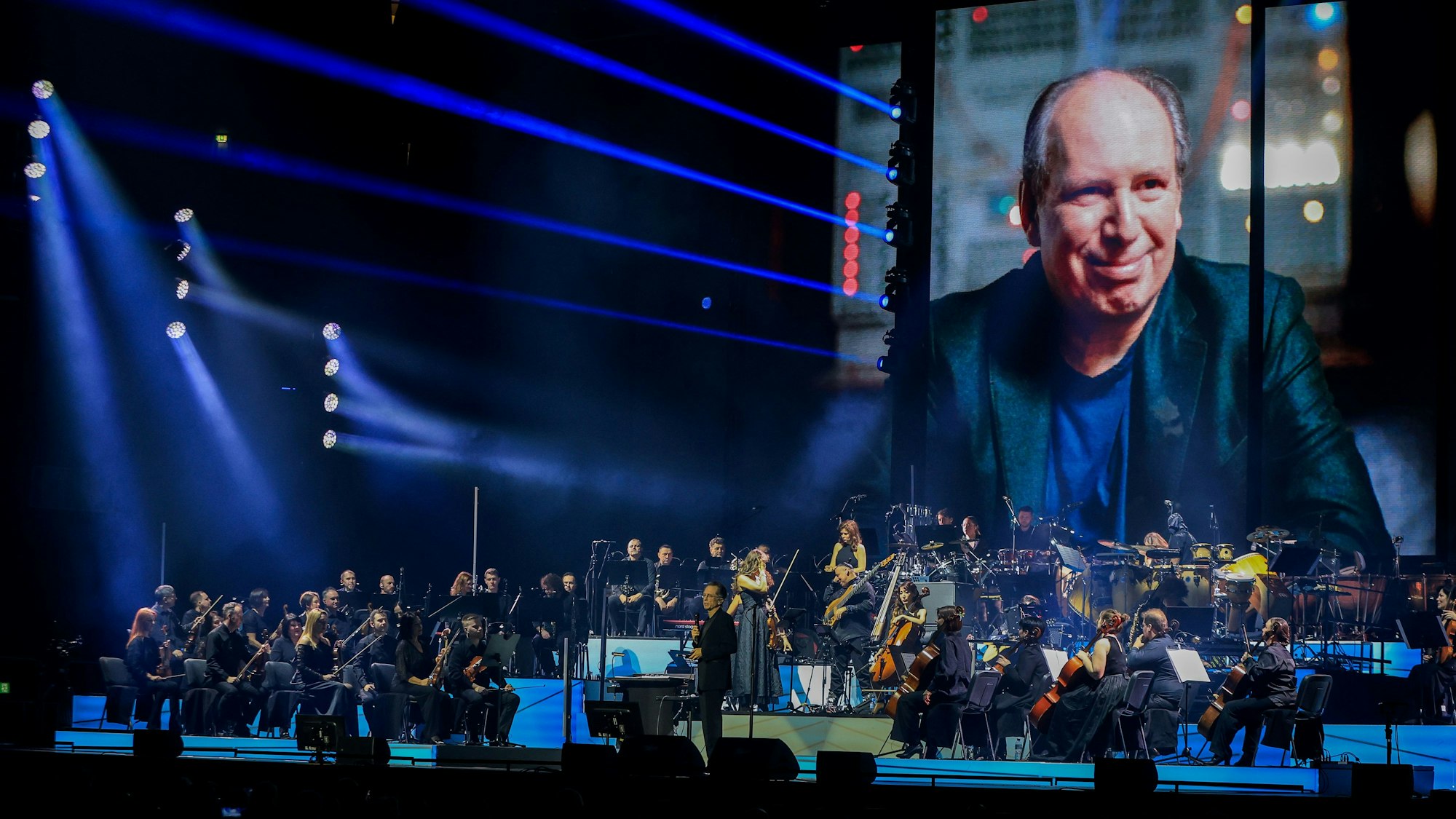 Konzert „The World of Hans Zimmer - A New Dimension“ in der Lanxess-Arena.