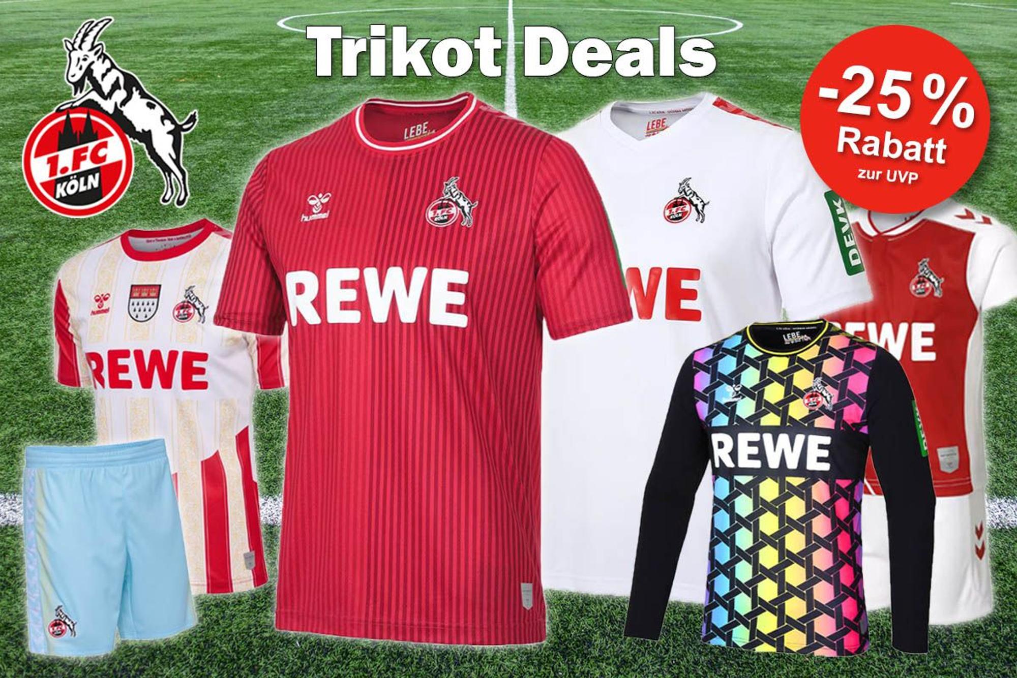 1. FC Köln Trikots Heim, Auswärts, Ausweich, Torwart Saison 2023/24. Im Hintergrund Fußballrasen.