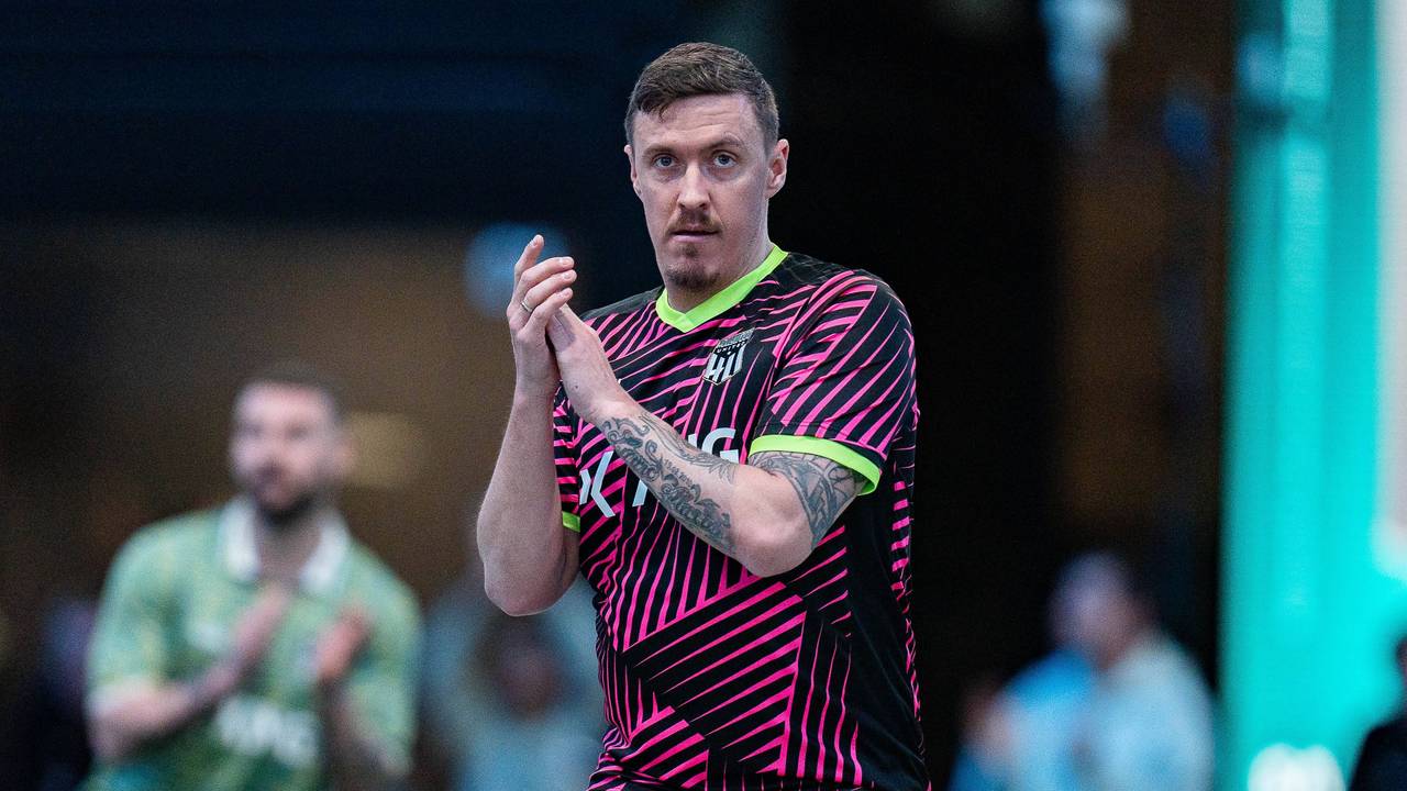 Max Kruse bei einem Spiel der Hallenfußball-Liga „Baller League“.