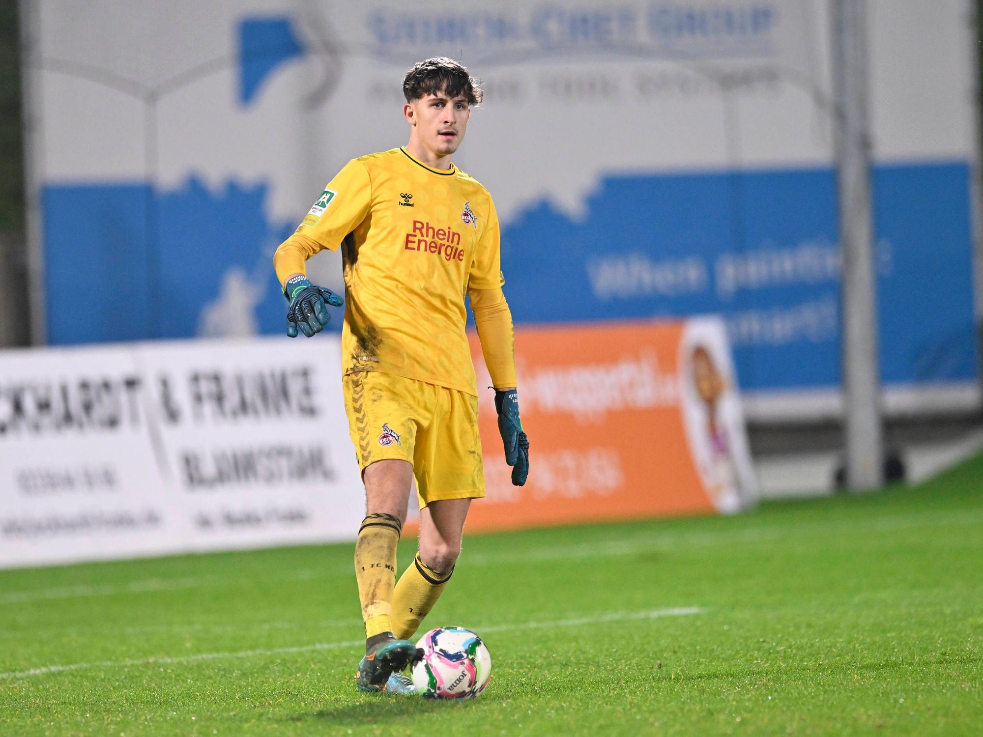 Jonas Nickisch, hier am 16. Februar 2024, verlor mit der U21 des 1. FC Köln am Freitagabend (15. März 2024) mit 0:2 gegen Alemannia Aachen.