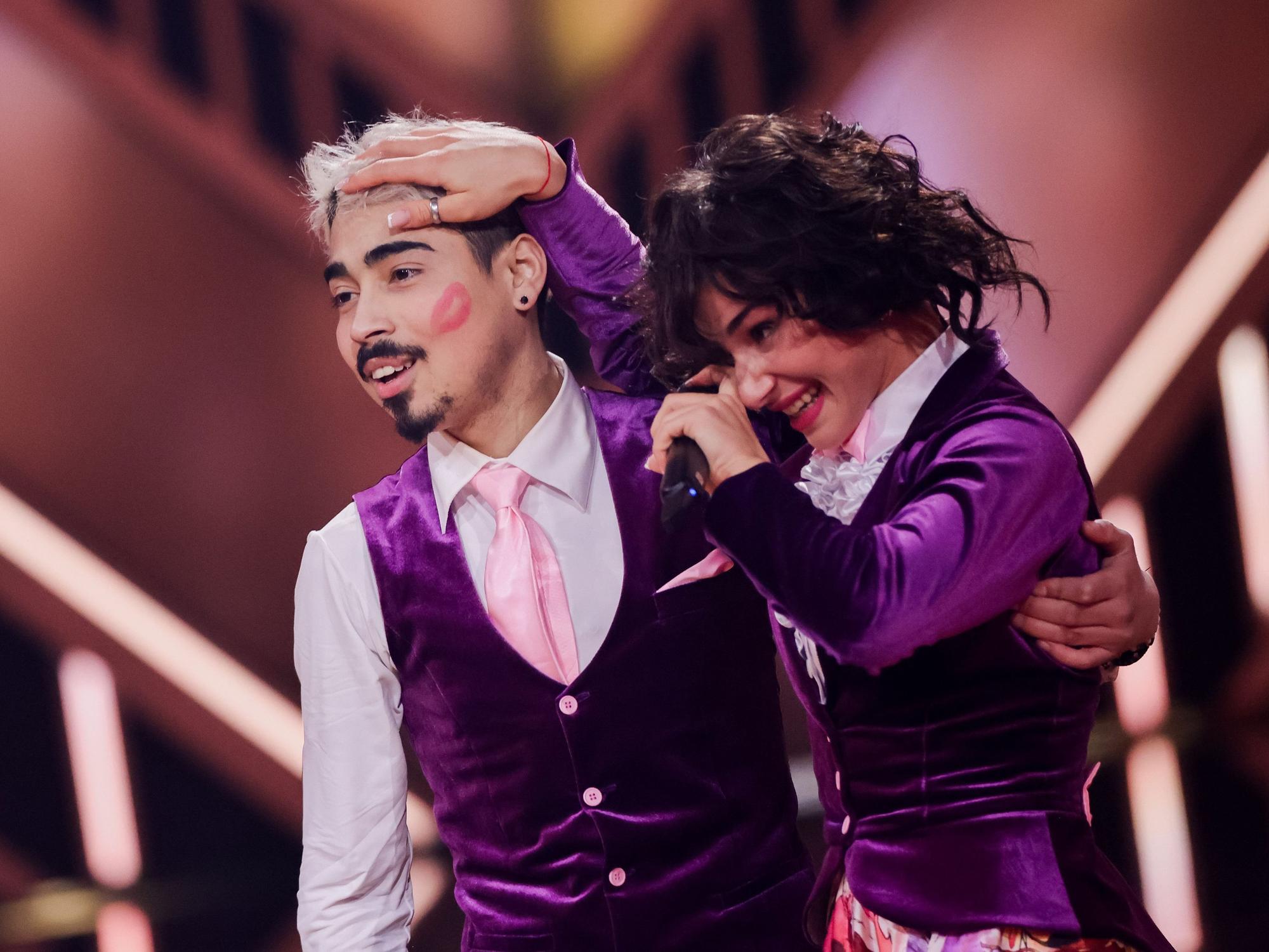 Tony Bauer und Anastasia Stan stehen am 15. März 2024 auf dem Parkett von „Let’s Dance“.