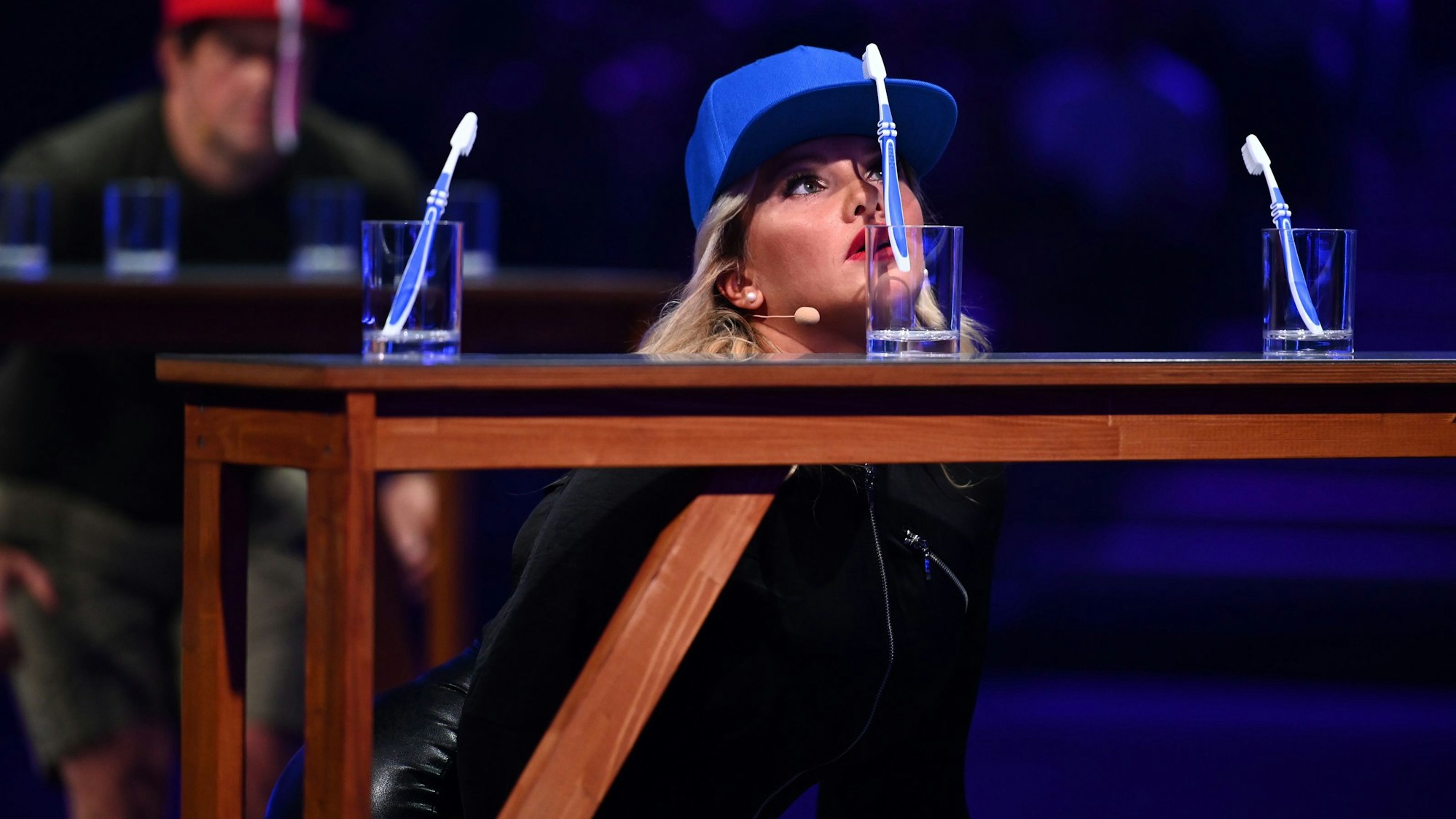 Evelyn Burdecki trieb Moderator Elton zur Weißglut bei „Schlag den Besten“.