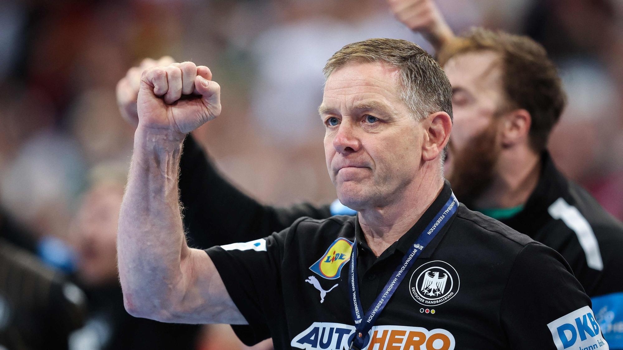 Alfred Gislason jubelt über den Sieg gegen Österreich im Olympia-Qualifikationsturnier.