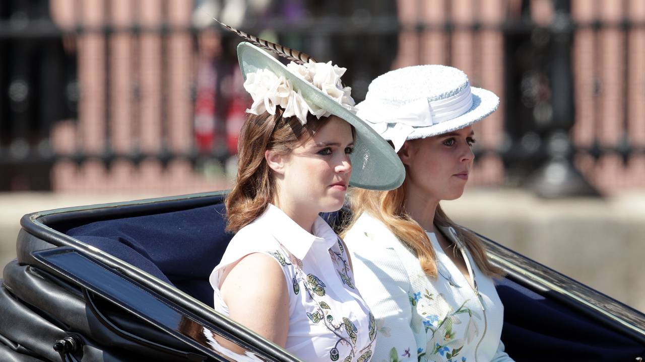 Prinzessin Eugenie und Prinzessin Beatrice bei „Trooping the Colour“. (Archivbild)