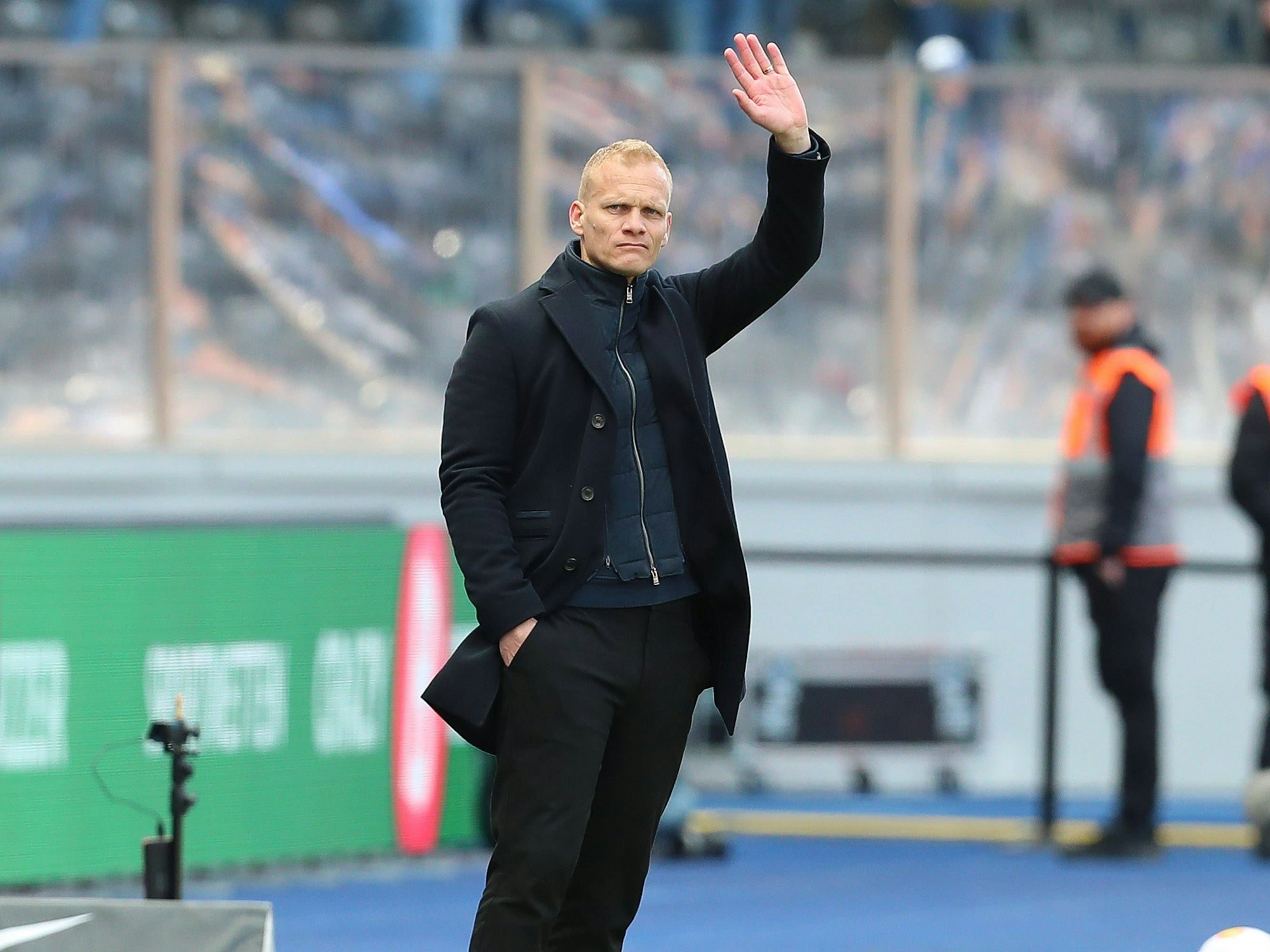 Karel Geraerts winkt