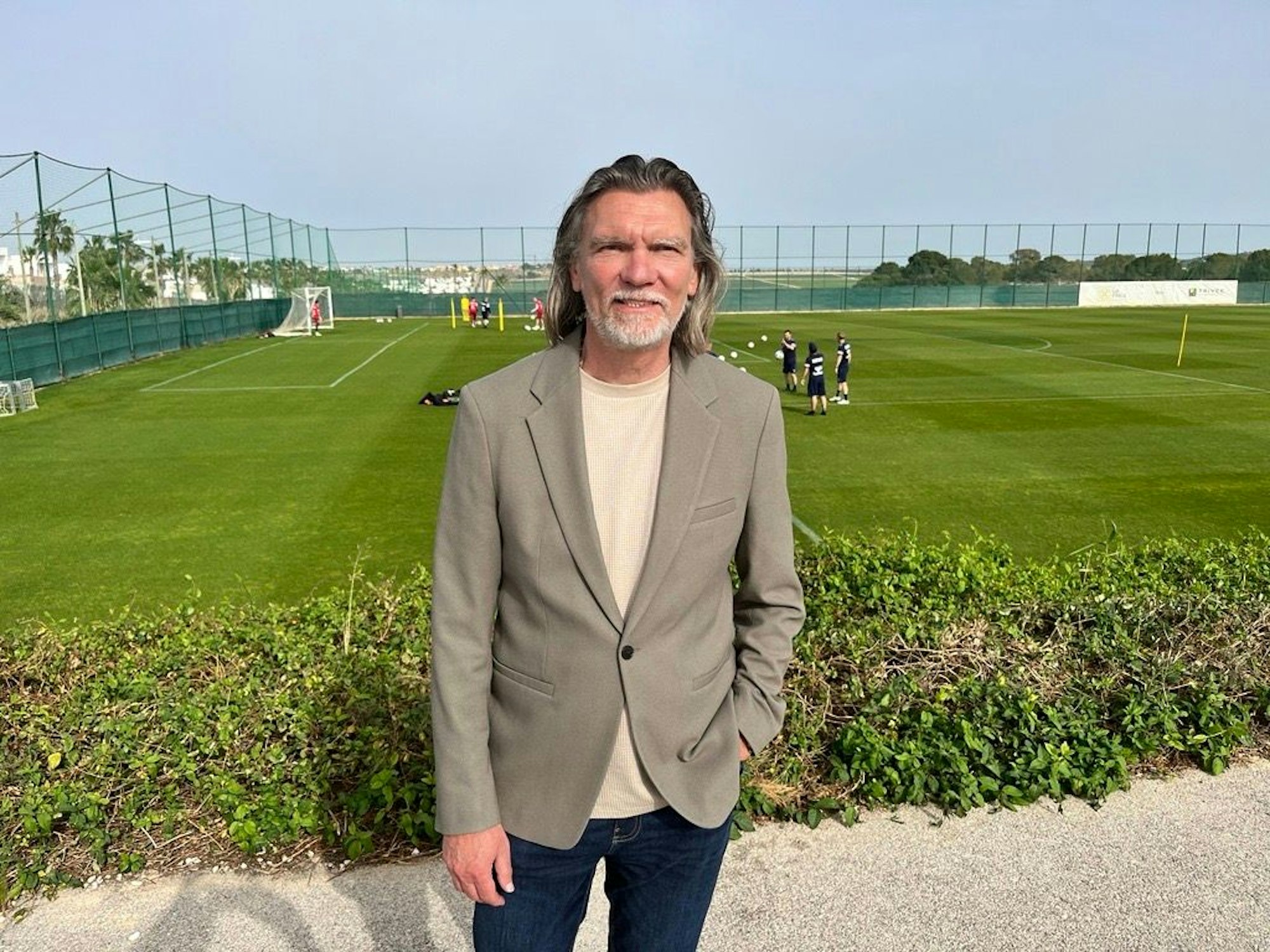 Paul Steiner stattet dem FC einen Besuch ab.