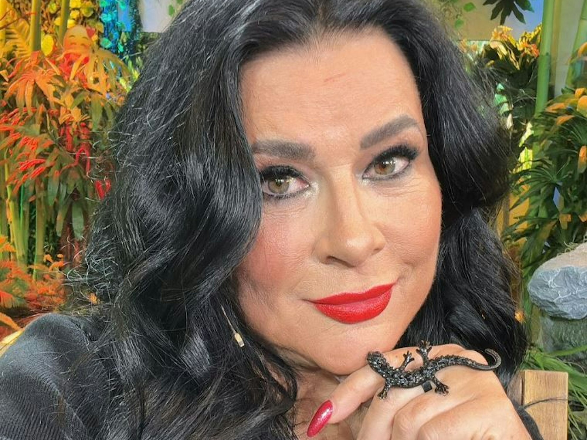 Iris Klein – dieses Selfie teilte sie am 1. Februar 2024 auf Instagram – lernt gerade einen neuen Mann kennen.