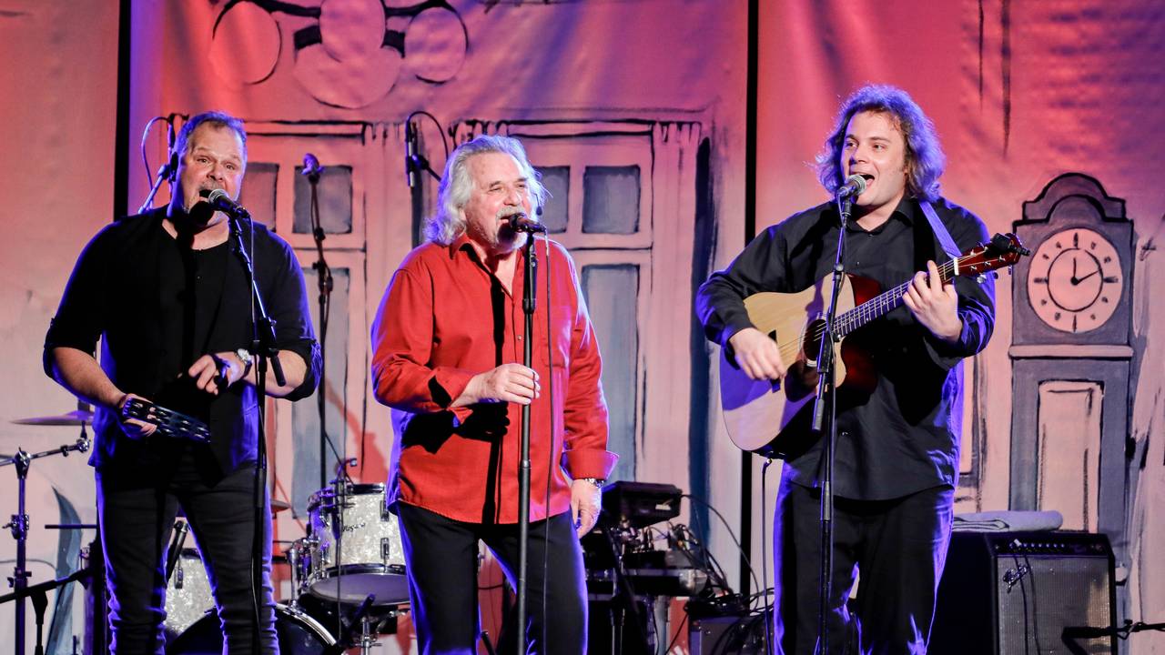 Ilja und Tommy Engel zusammen mit Robin Duns.