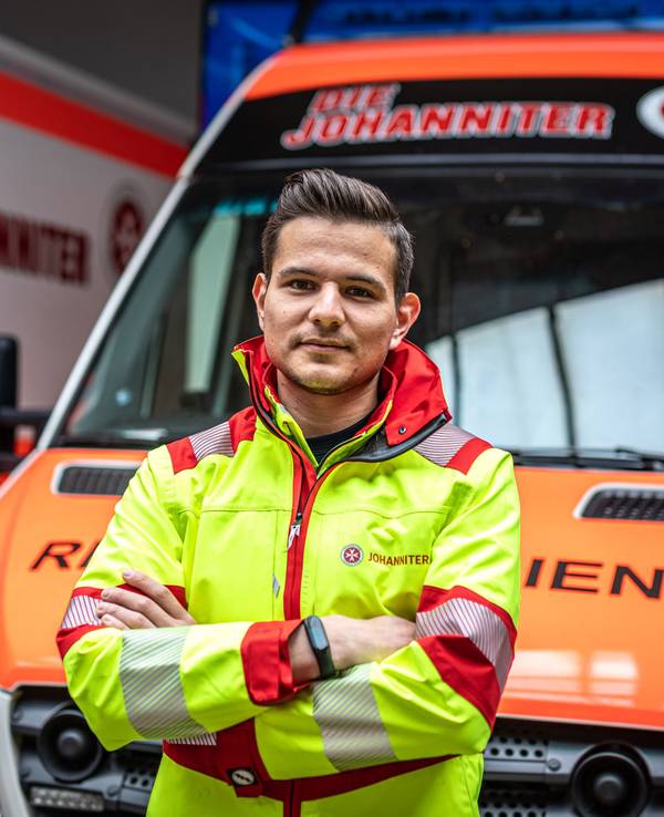 Kölner Rettungssanitäter Luis Teichmann war bei der Hitze auch im Einsatz (Archivfoto).