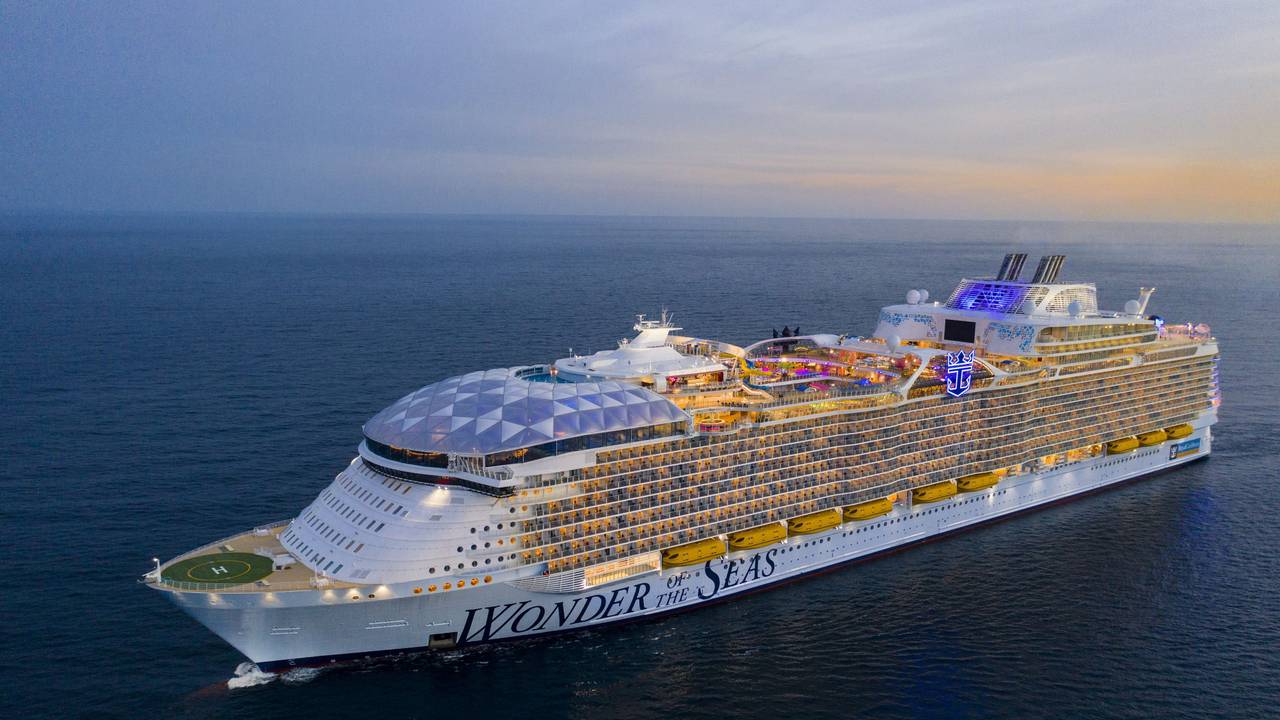 Die „Wonder of the Seas“ der Reederei Royal Caribbean, hier im Februar 2022.